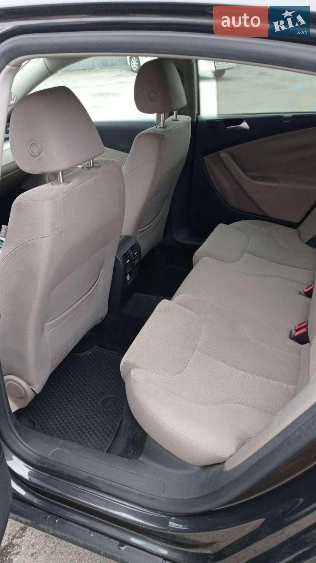Volkswagen Passat 2010 VIN WVWZZZ3CZAP064842 фото оголошення 14 з 21