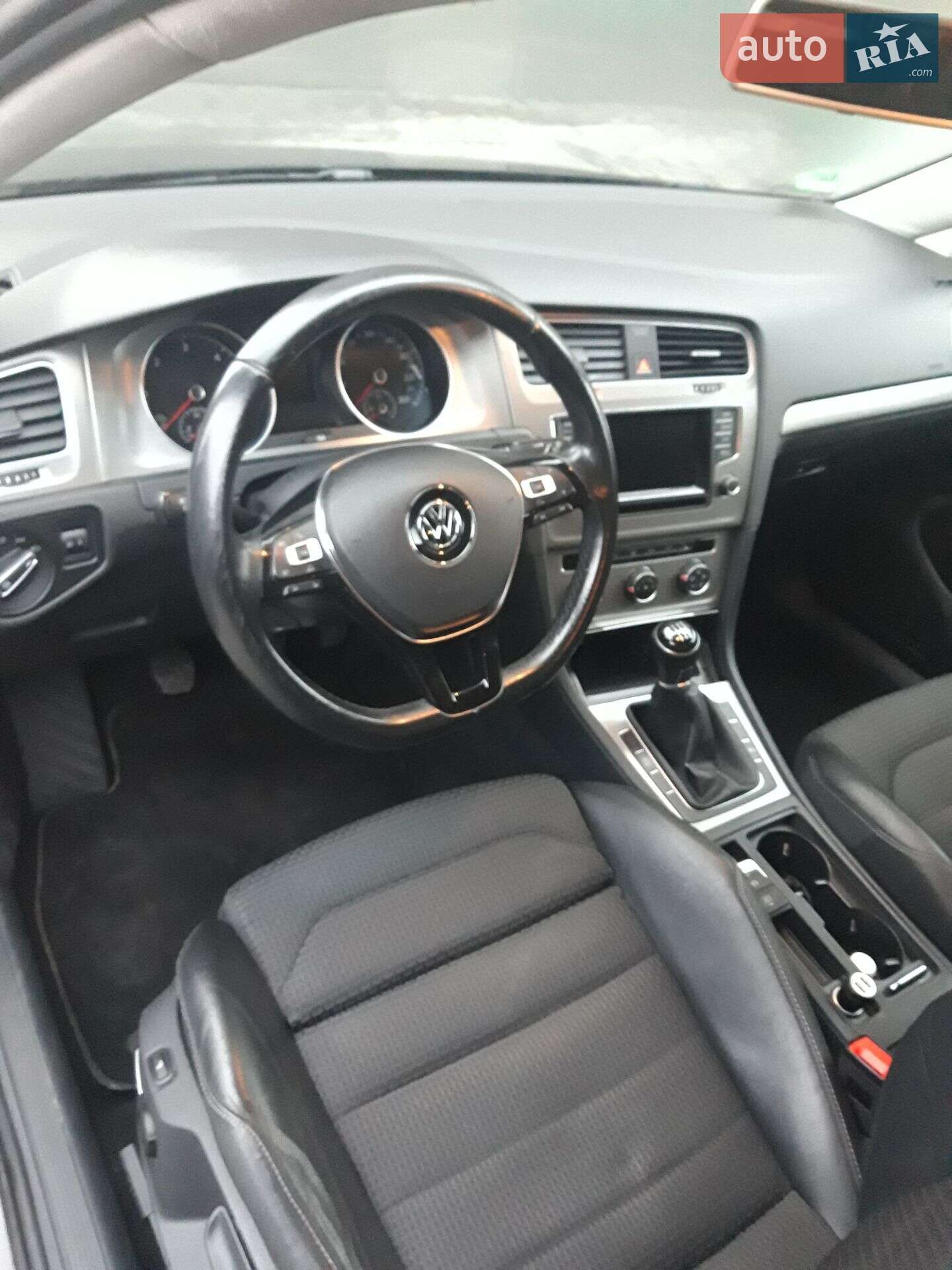 Volkswagen Golf 2013 VIN WVWZZZAUZEP539964 фото оголошення 6 з 17