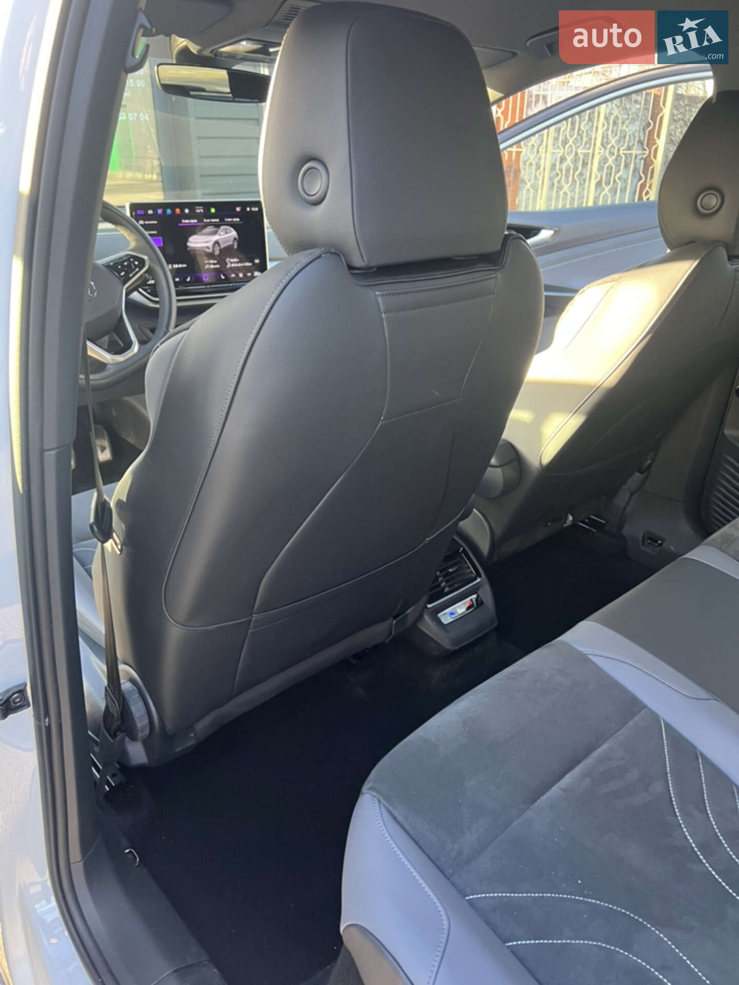 Volkswagen ID.4 2024 VIN WVGZZZE23SE004508 фото оголошення 14 з 18