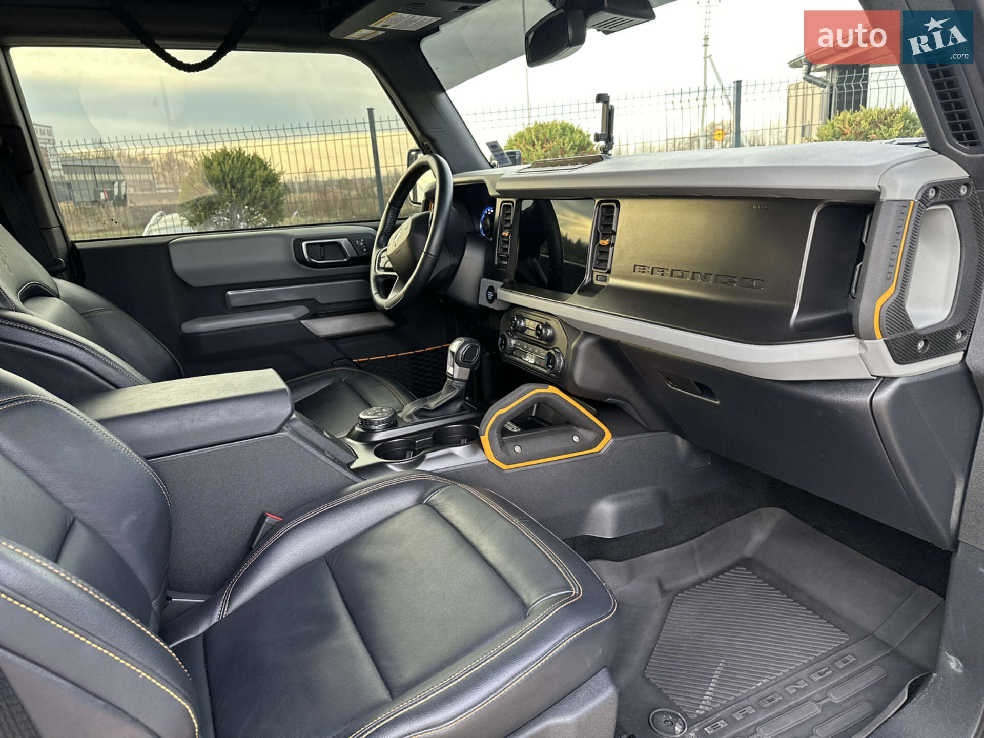 Ford Bronco 2022 VIN 1FMDE5CP2NLB81886 фото оголошення 26 з 40