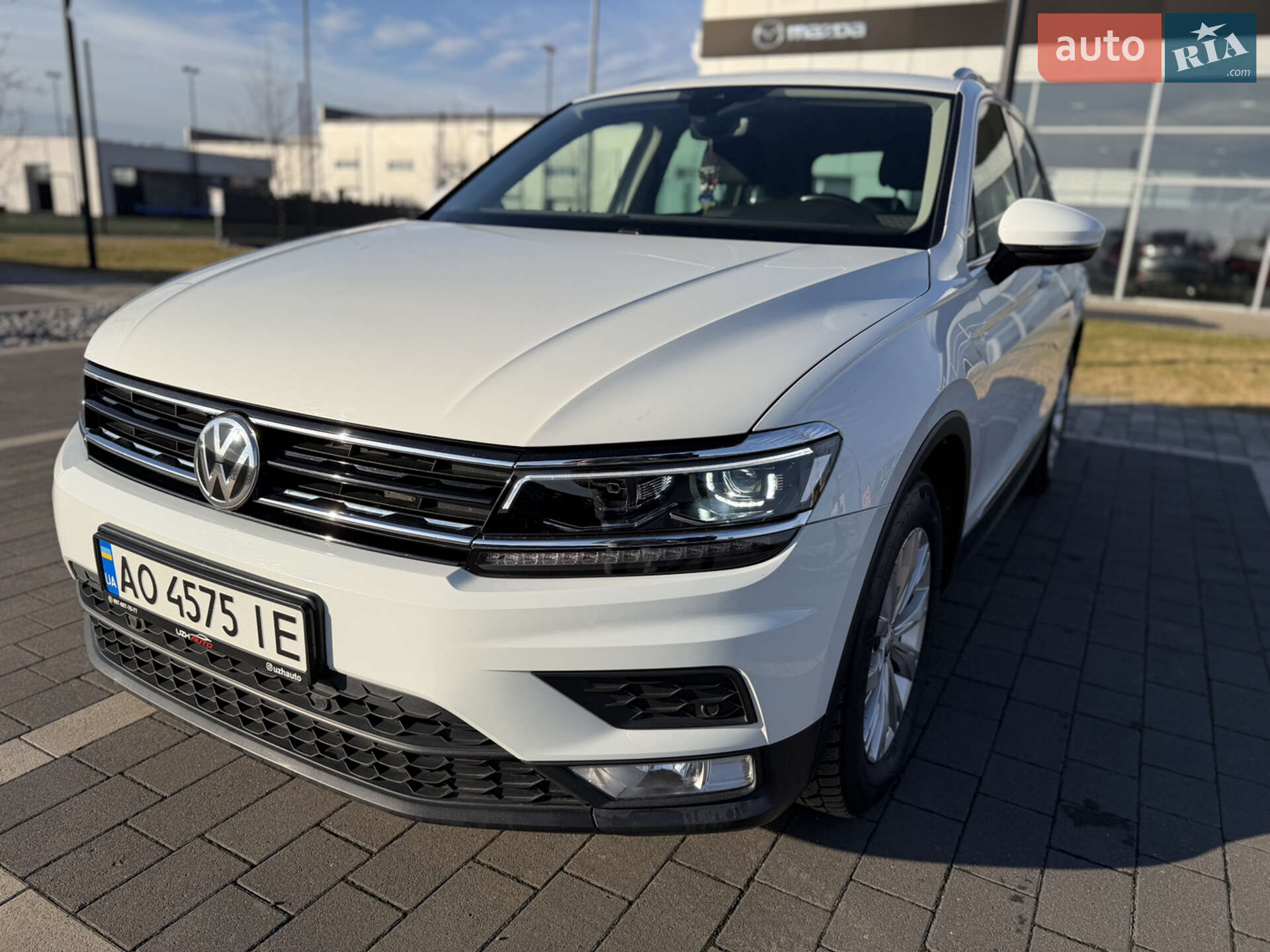 Volkswagen Tiguan 2017 VIN WVGZZZ5NZHW915704 фото оголошення 13 з 36
