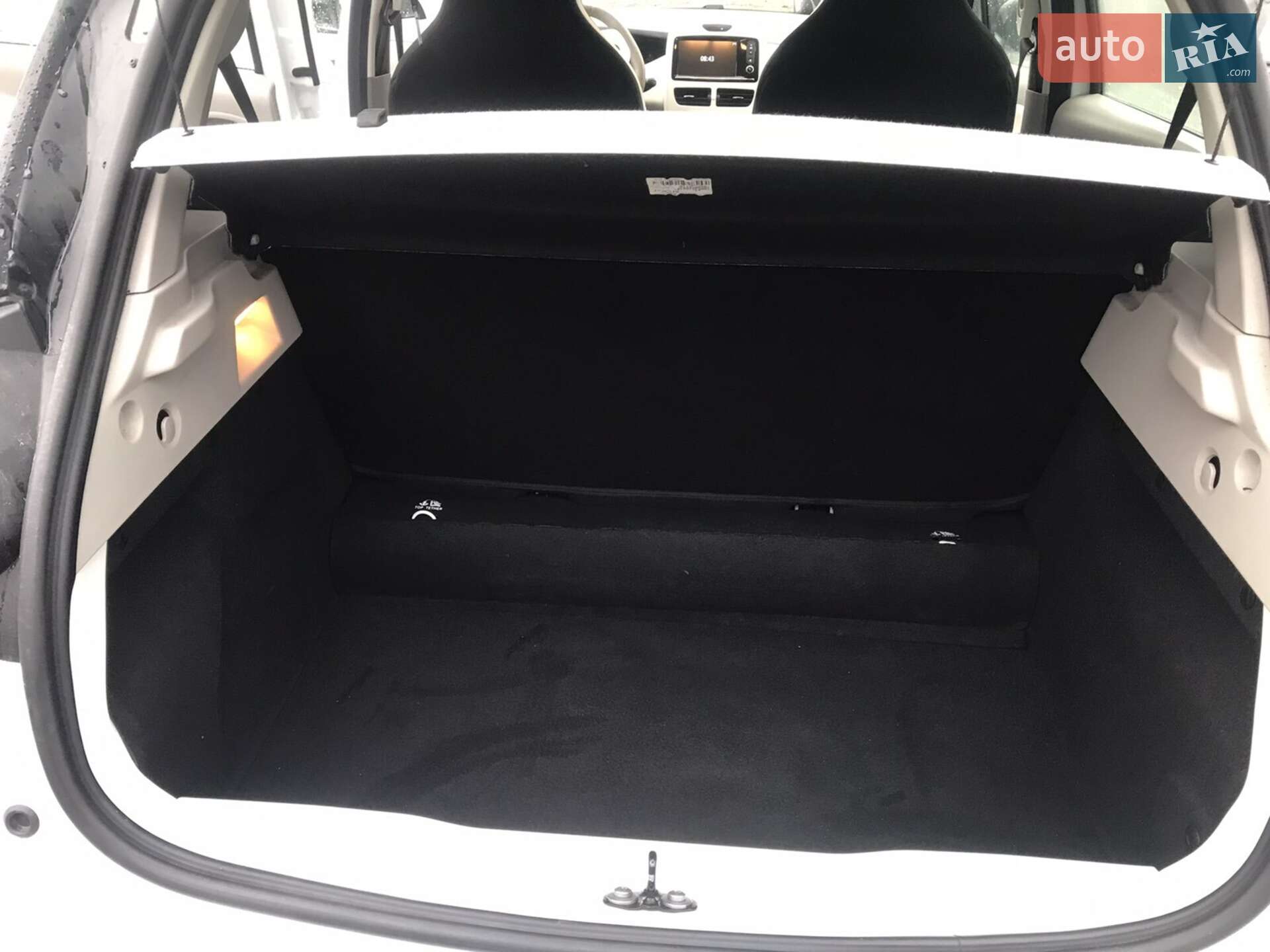 Renault Zoe 2019 VIN VF1AG000263640832 фото оголошення 12 з 12