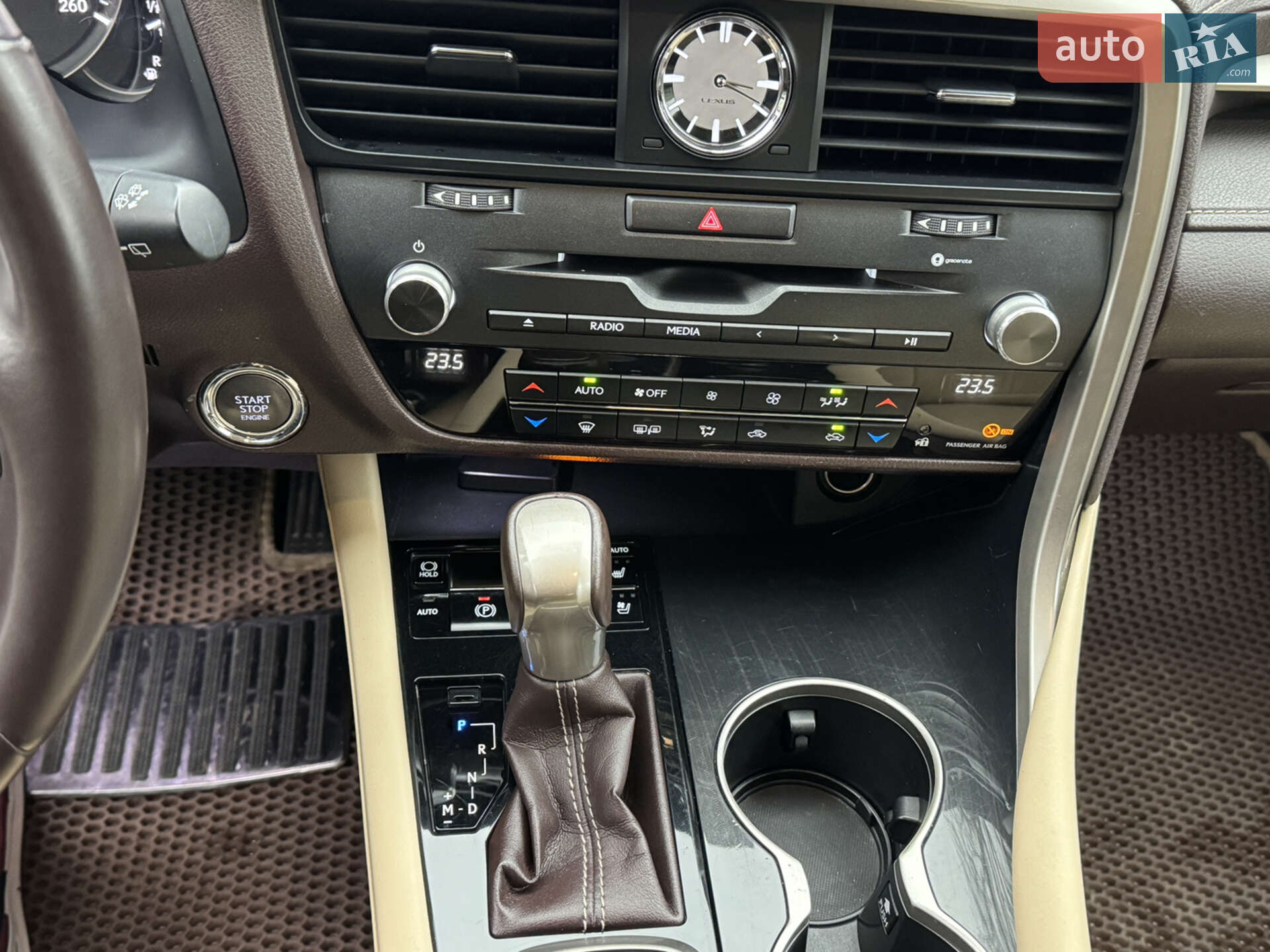 Lexus RX 2016 VIN JTJBAMCA102014203 фото оголошення 11 з 15