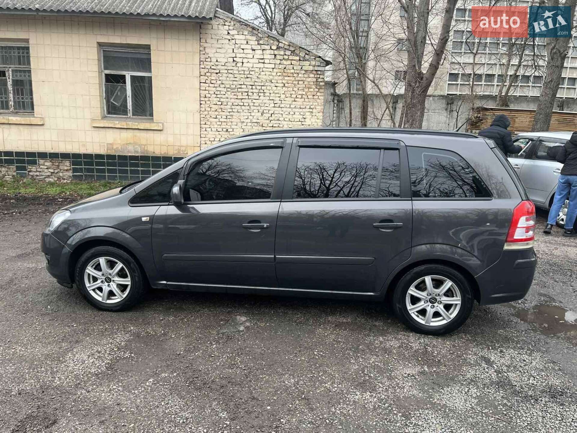 Opel Zafira 2013 VIN W0L0AHM75E2000612 фото оголошення 11 з 11