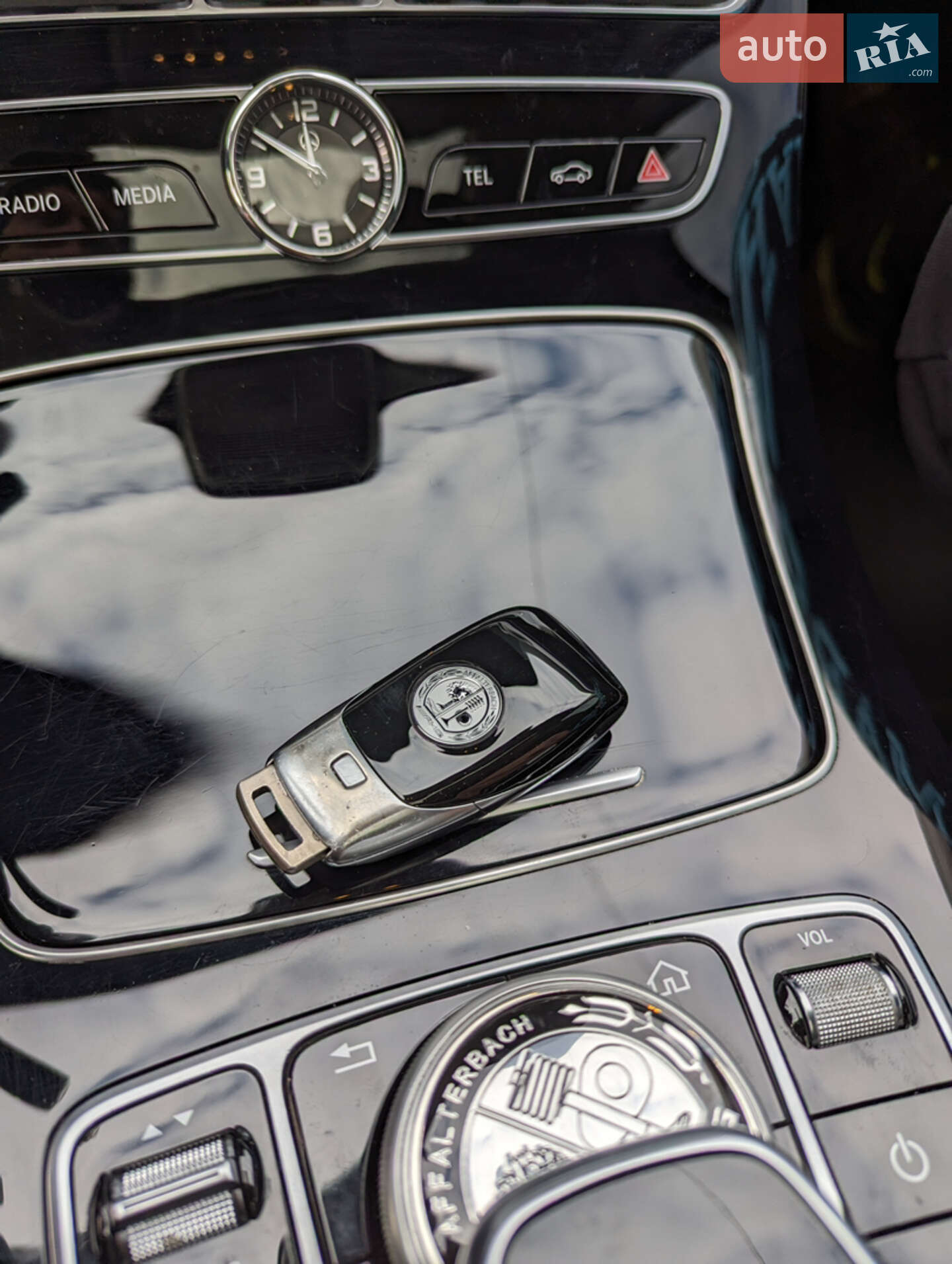 Mercedes-Benz E-Class 2016 VIN WDD2130041A098608 фото оголошення 25 з 30
