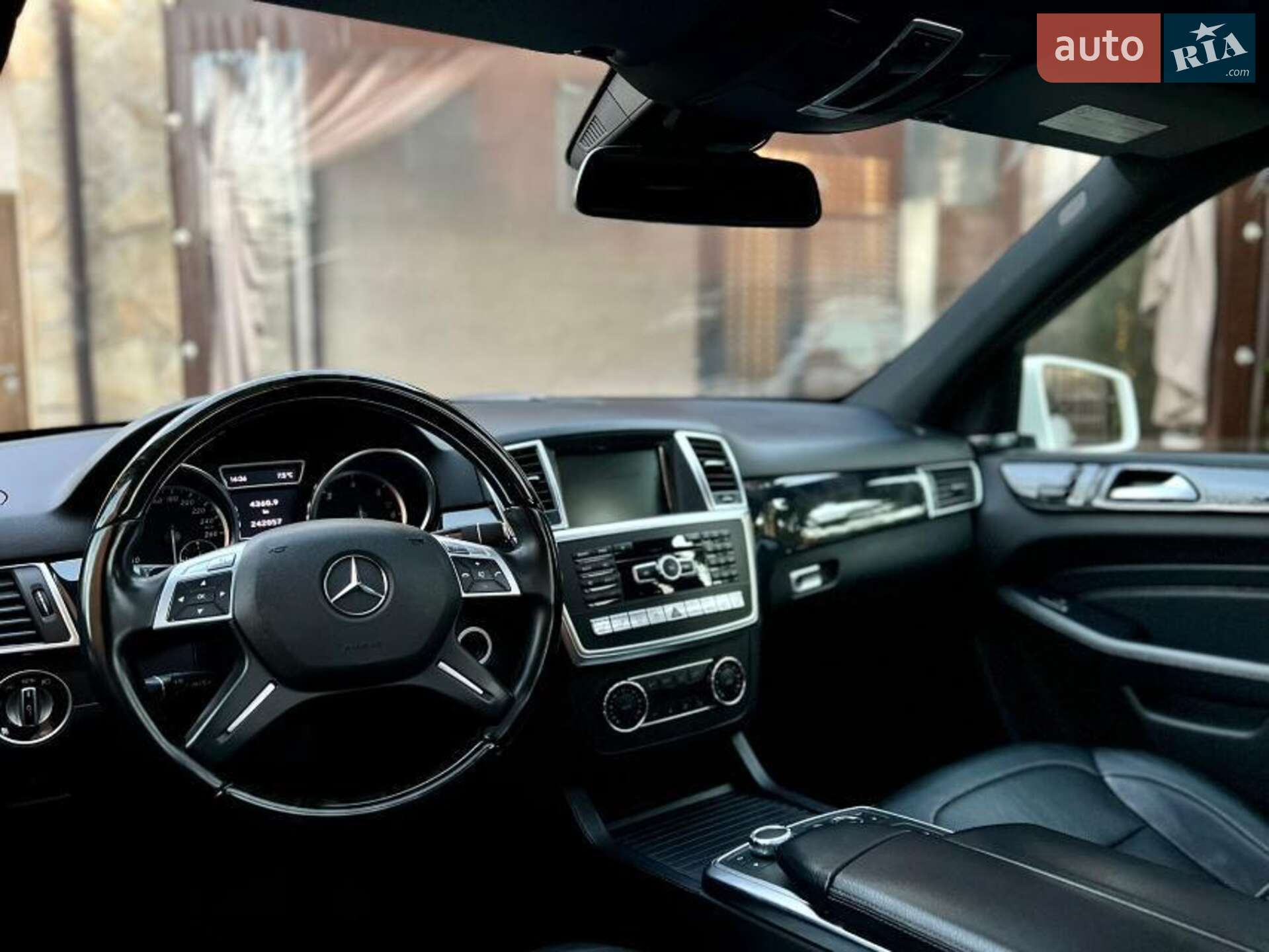 Mercedes-Benz M-Class 2011 VIN WDC1660241A019459 фото оголошення 7 з 16