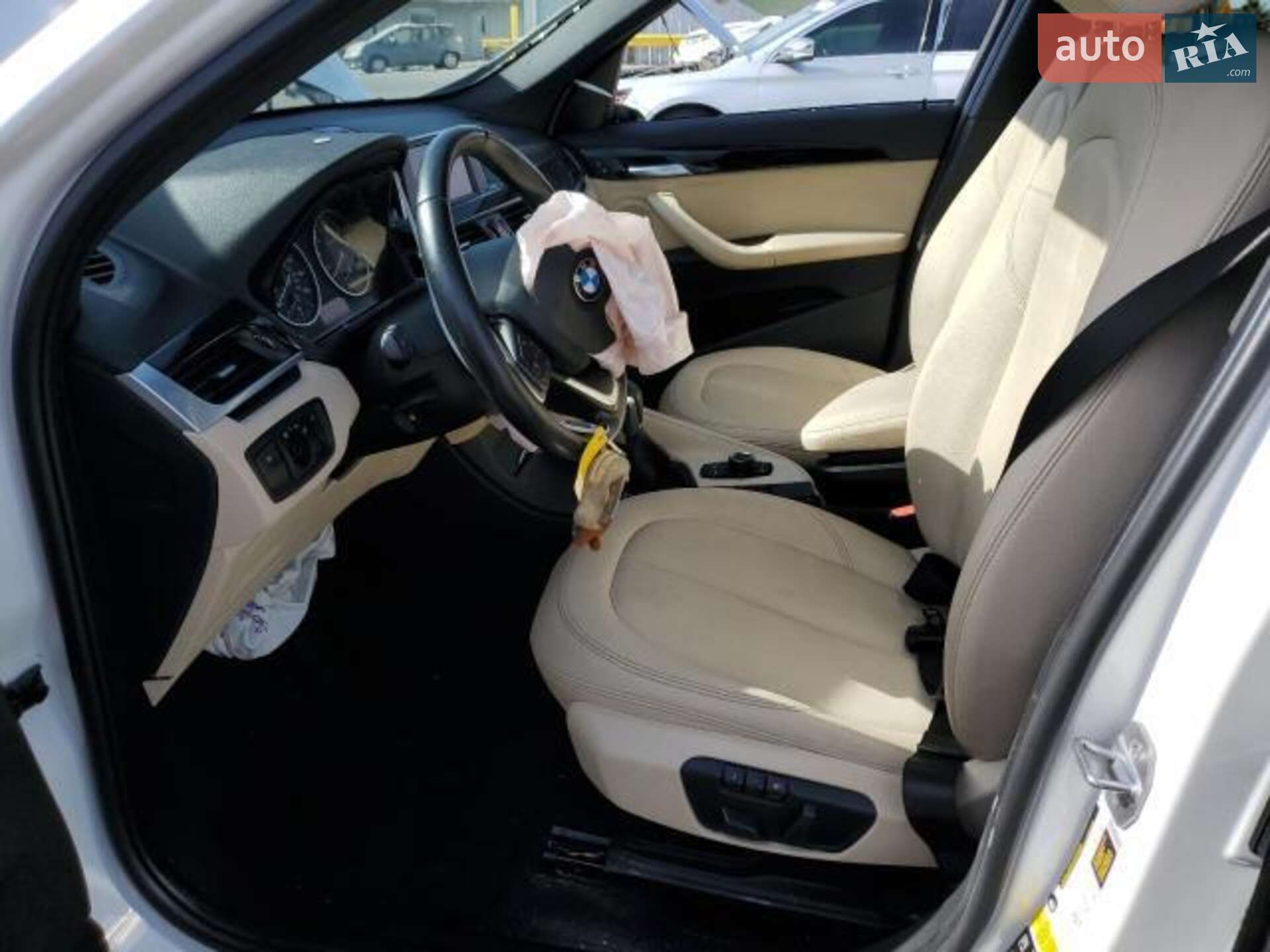 BMW X1 2017 VIN WBXHT3C37H5F81471 фото оголошення 8 з 12