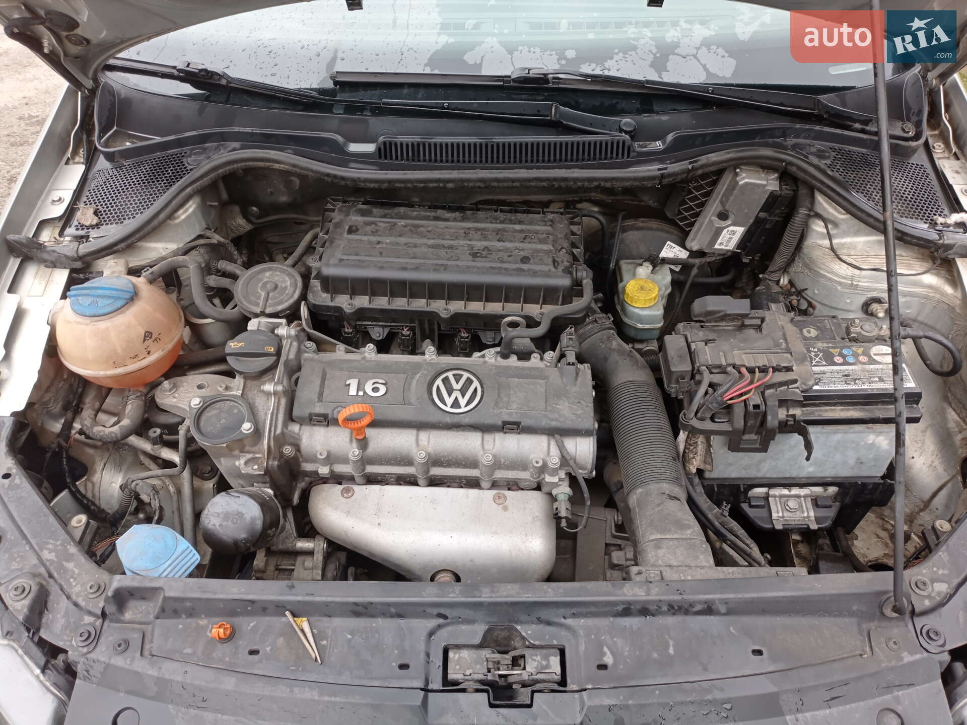 Volkswagen Polo 2012 VIN XW8ZZZ61ZDG034059 фото оголошення 2 з 5