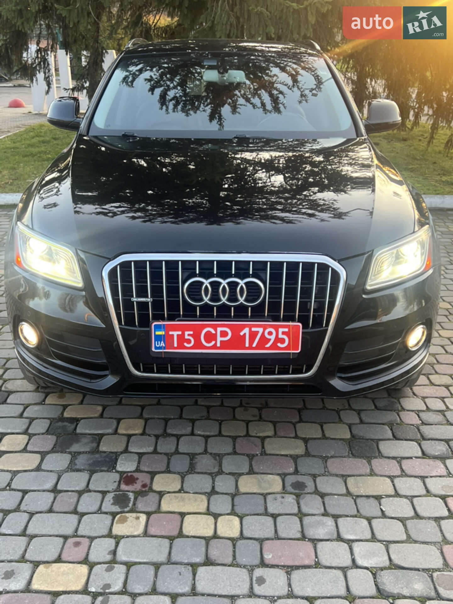 Audi Q5 2016 VIN WA1L2AFP0HA033596 фото оголошення 3 з 34