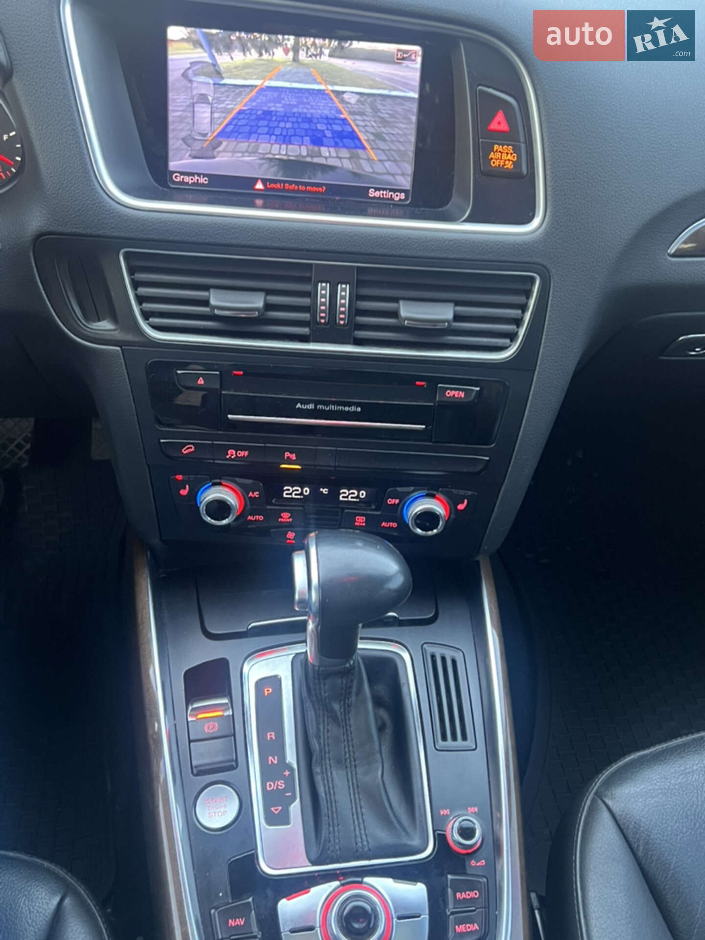 Audi Q5 2016 VIN WA1L2AFP0HA033596 фото оголошення 12 з 34