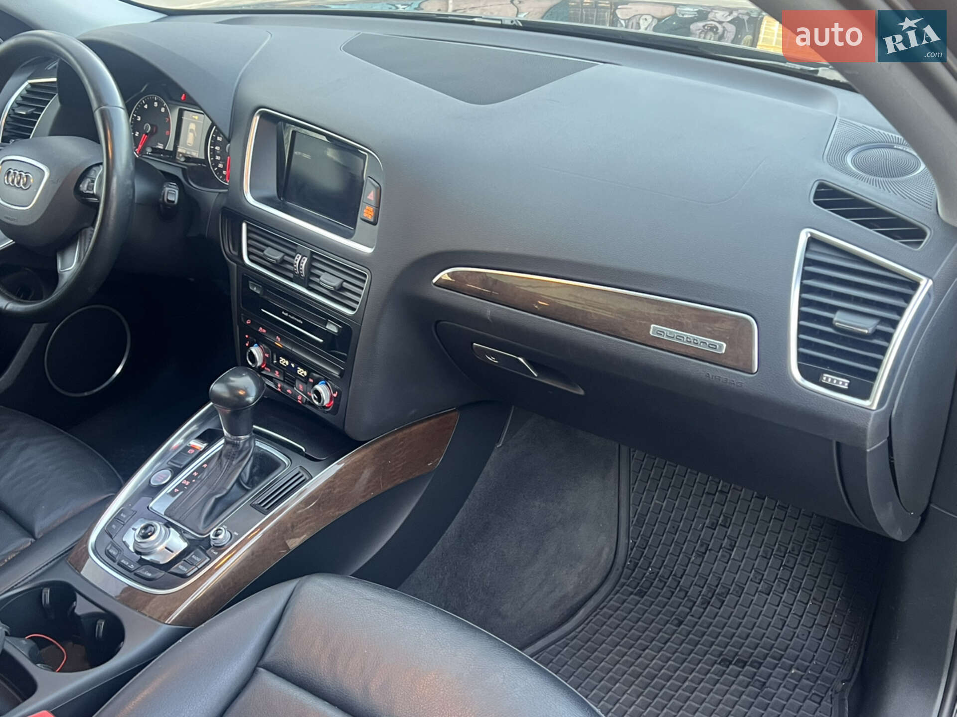 Audi Q5 2016 VIN WA1L2AFP0HA033596 фото оголошення 18 з 34