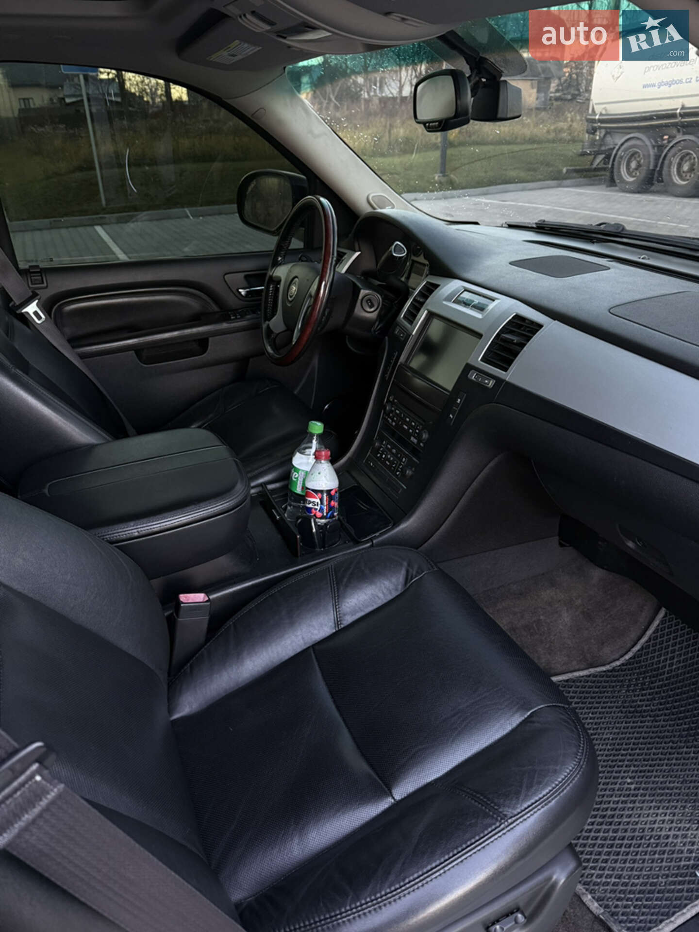 Cadillac Escalade 2011 VIN 1GYS4BEF7BR357979 фото оголошення 20 з 21