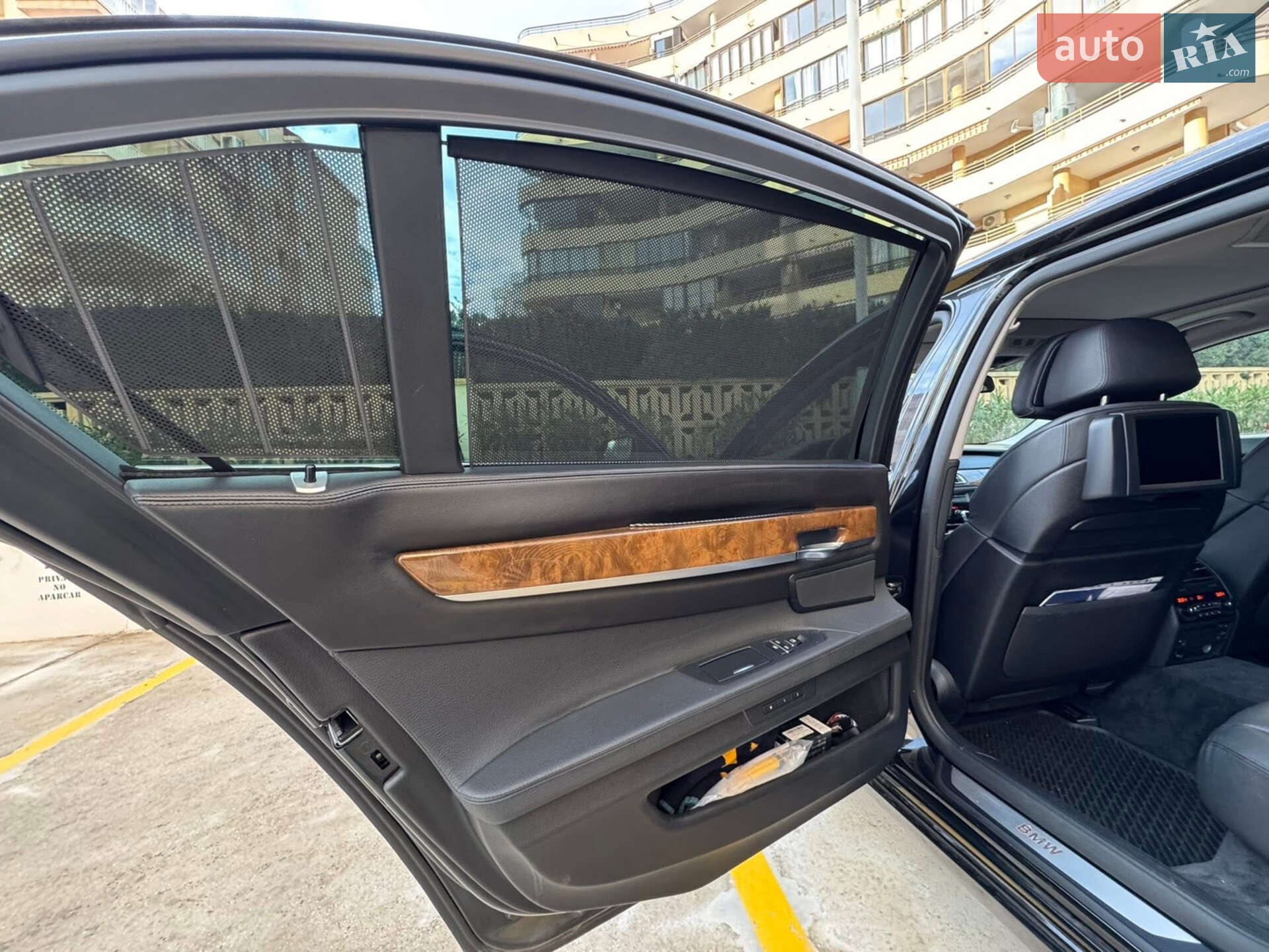 BMW 7 Series 2008 VIN WBAKB81080CY50356 фото оголошення 9 з 11