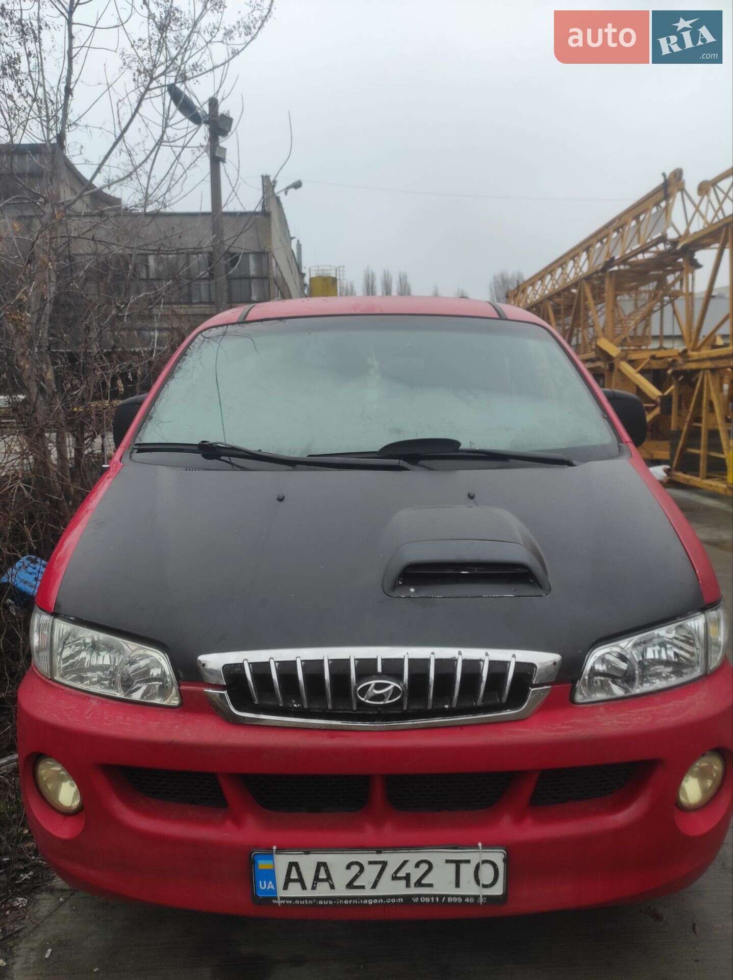 Hyundai H-1 2005 VIN NLJWVH7HP6Z058511 фото оголошення 2 з 3