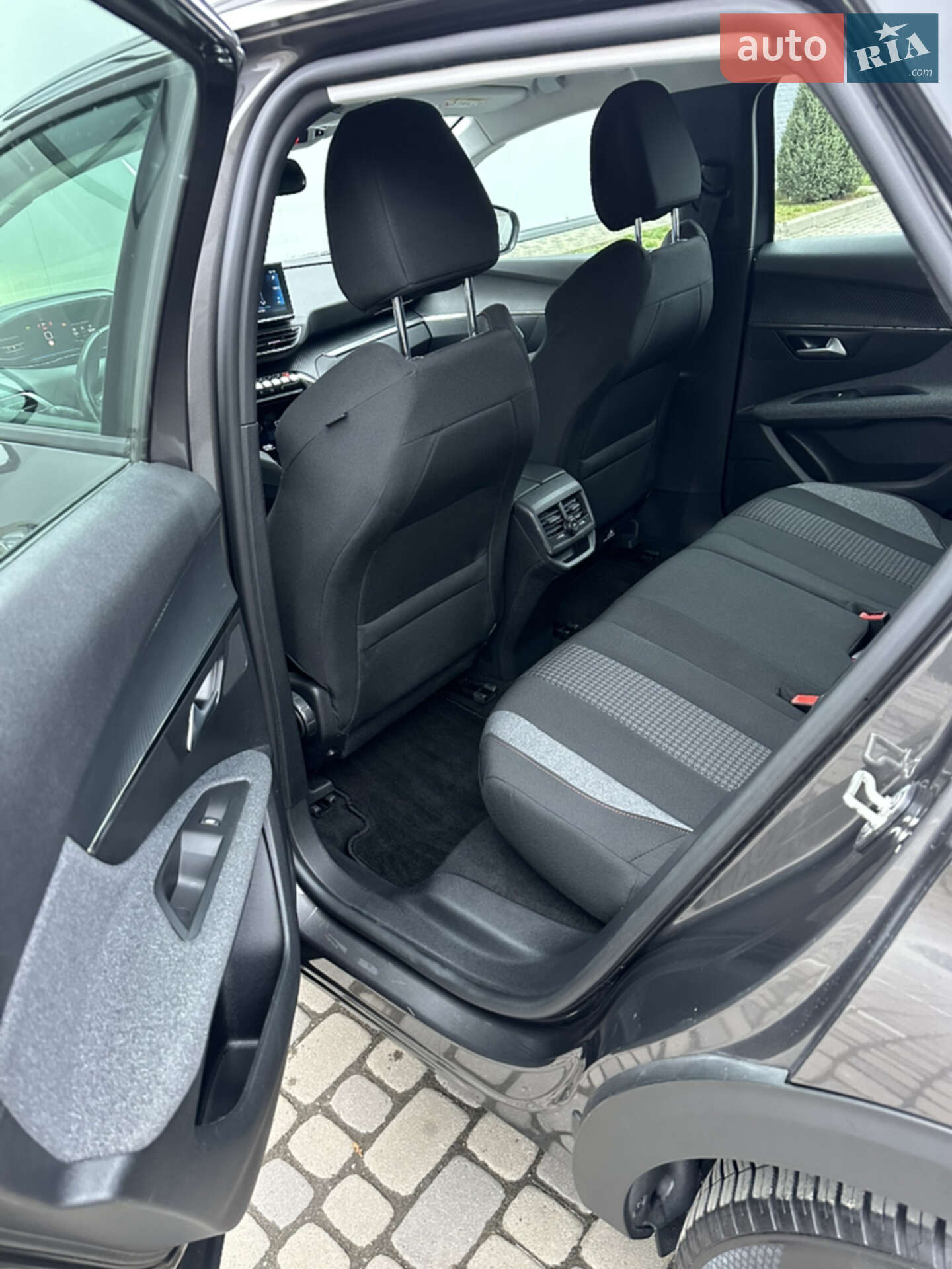 Peugeot 3008 2021 VIN VF3MCYHZUMS068353 фото оголошення 11 з 35