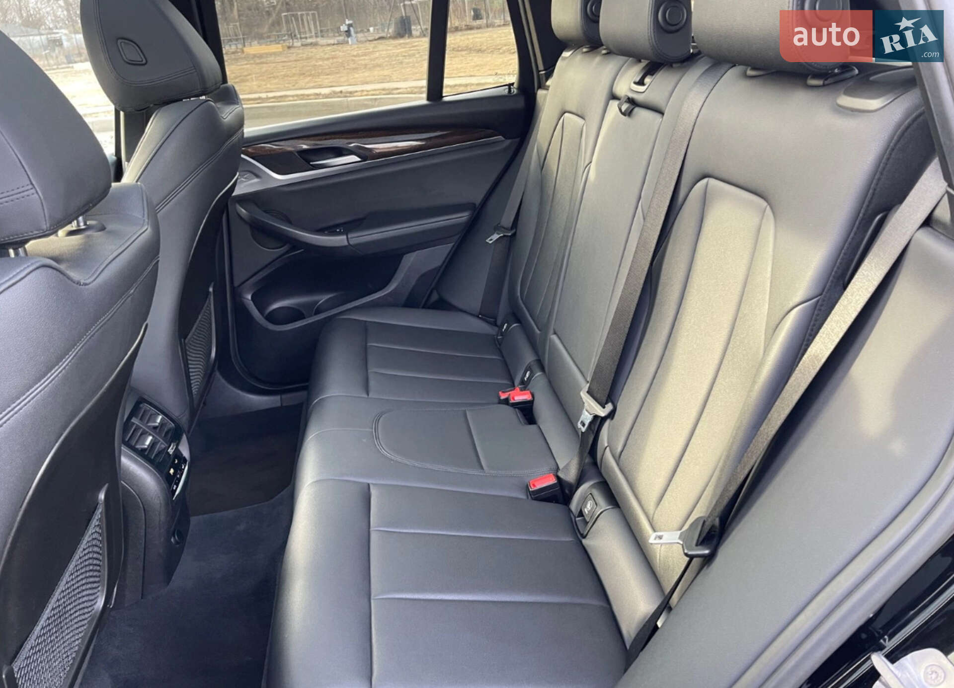 BMW X3 2019 VIN 5UXTR7C51KLR50466 фото оголошення 22 з 27