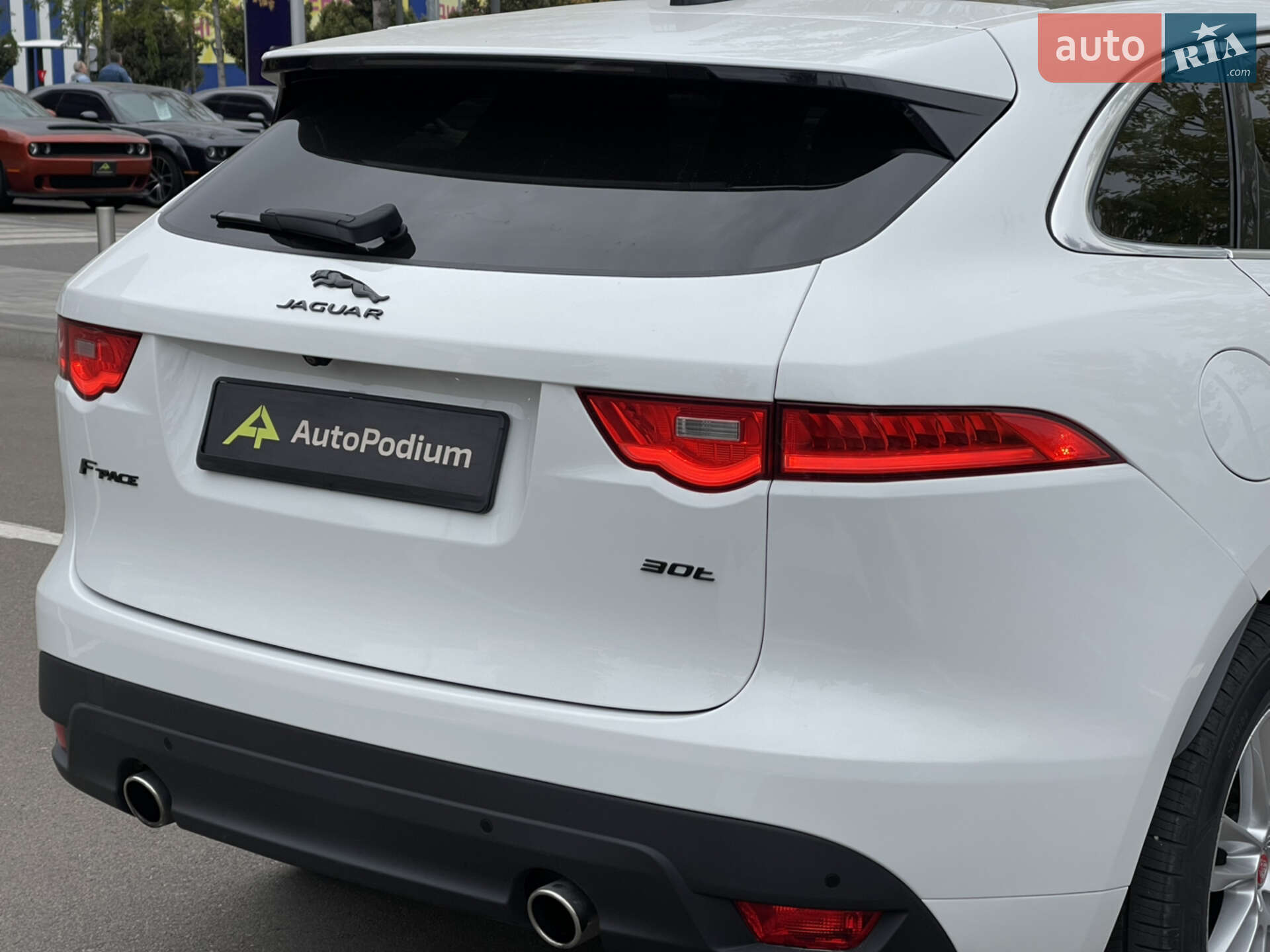 Jaguar F-Pace 2019 VIN SADCK2GXXLA635154 фото оголошення 11 з 33