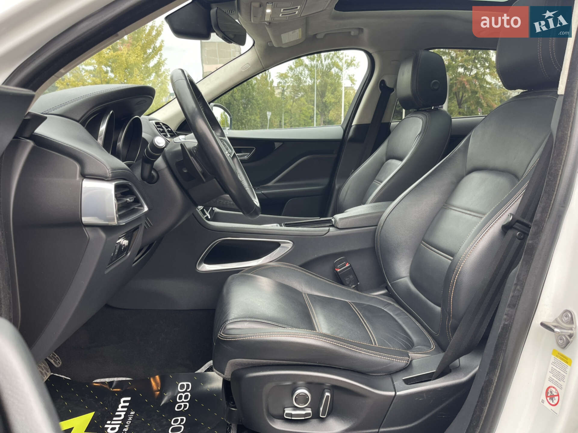 Jaguar F-Pace 2019 VIN SADCK2GXXLA635154 фото оголошення 14 з 33