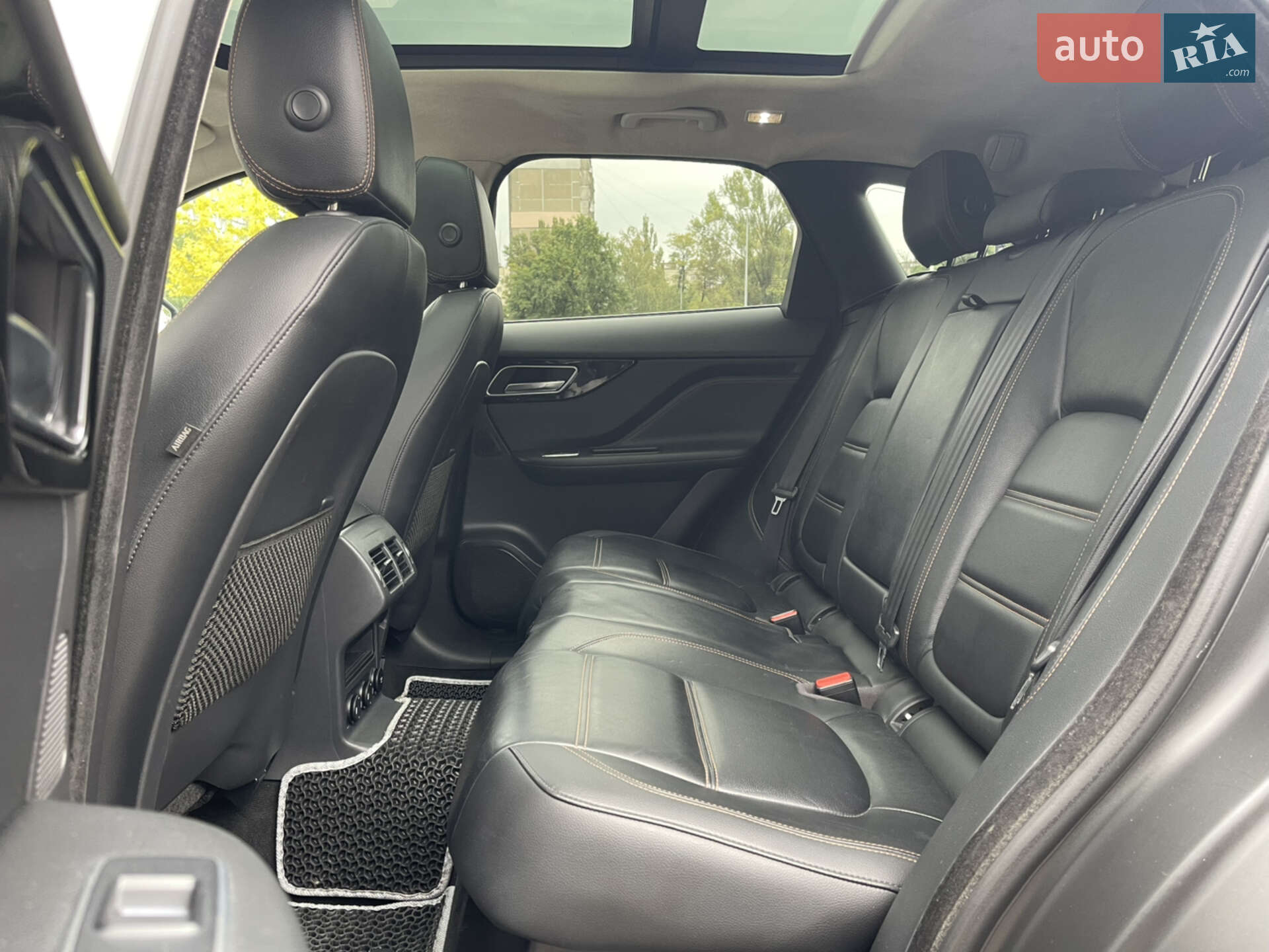 Jaguar F-Pace 2019 VIN SADCK2GXXLA635154 фото оголошення 17 з 33