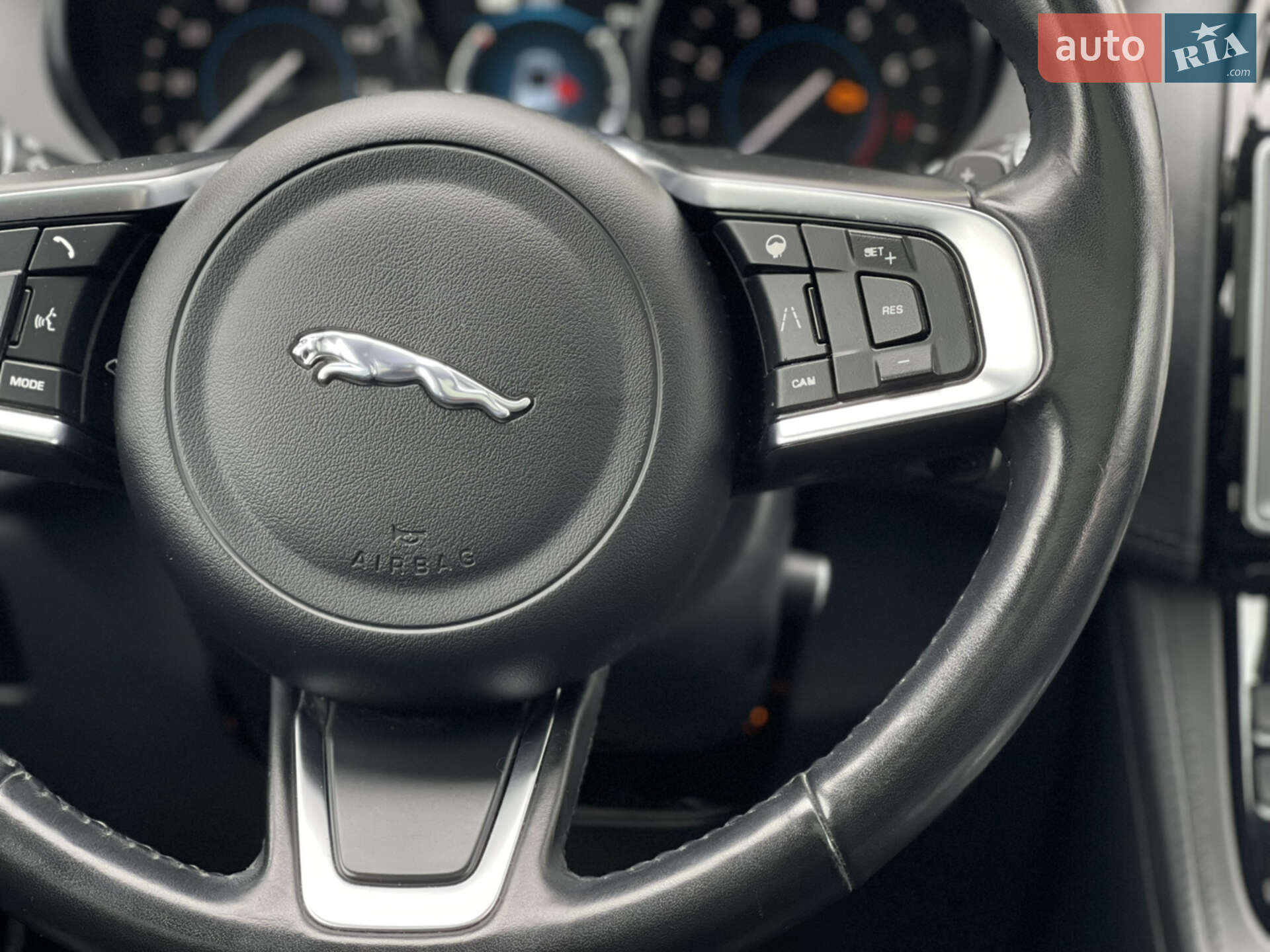 Jaguar F-Pace 2019 VIN SADCK2GXXLA635154 фото оголошення 22 з 33