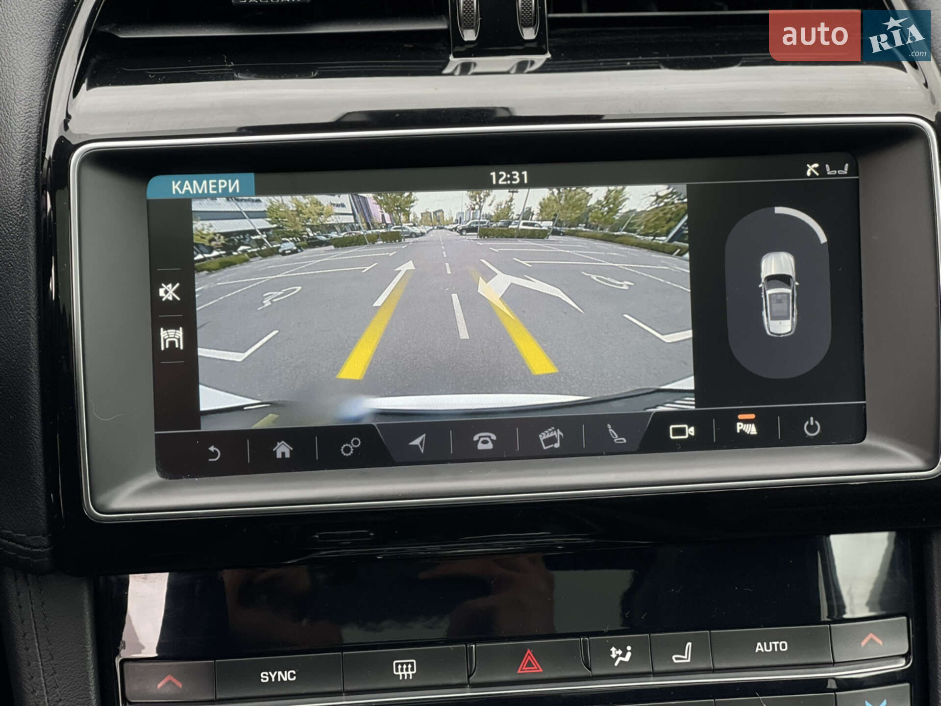 Jaguar F-Pace 2019 VIN SADCK2GXXLA635154 фото оголошення 30 з 33