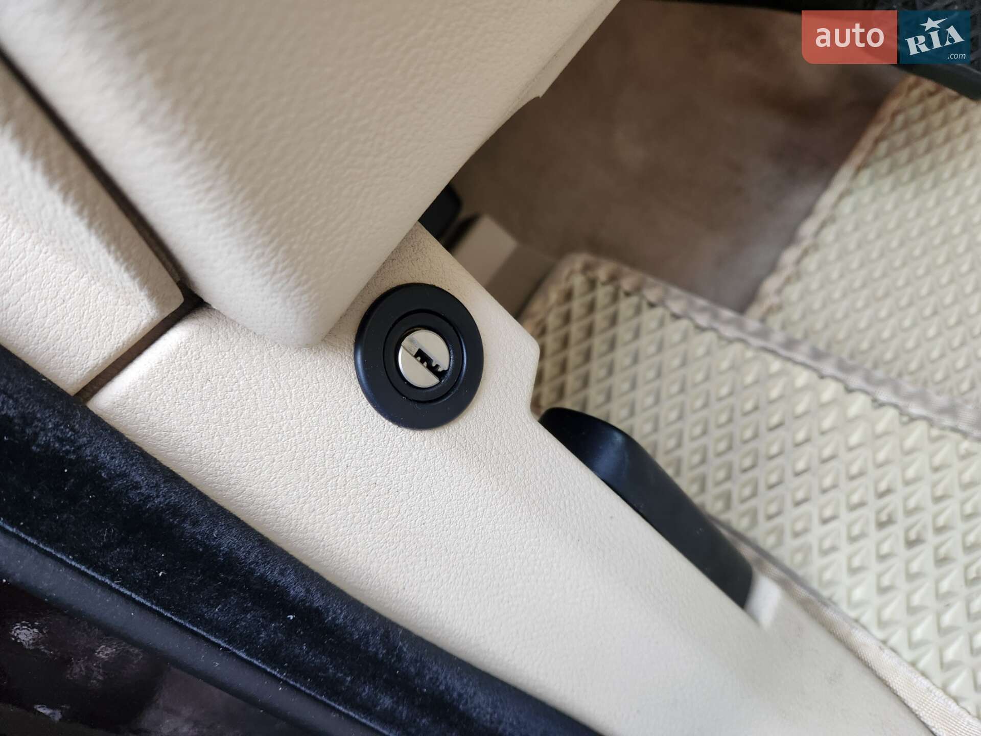 BMW X5 2013 VIN WBAKR010300J02158 фото оголошення 74 з 84