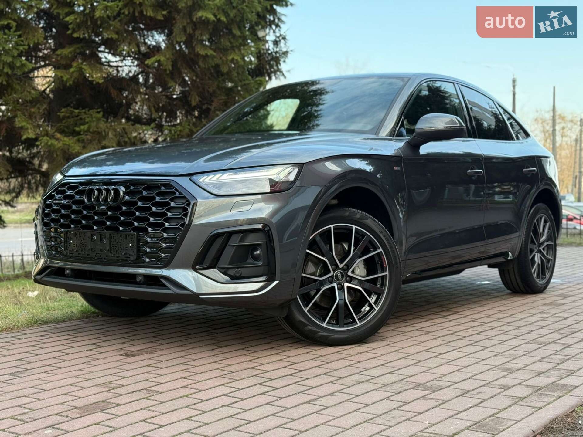 Audi Q5 2022 VIN WAUZZZFY8N2105943 фото оголошення 2 з 57