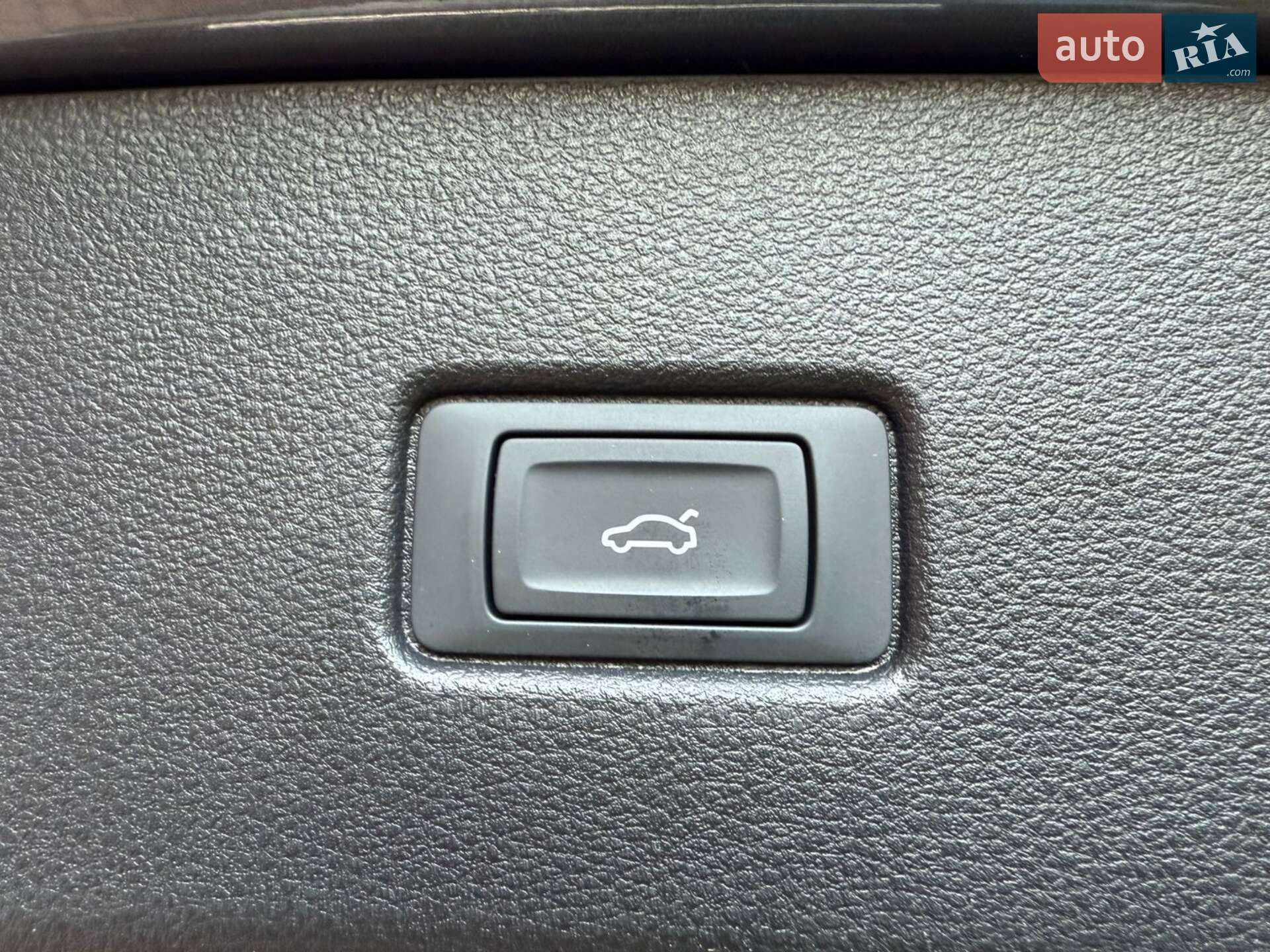 Audi Q5 2022 VIN WAUZZZFY8N2105943 фото оголошення 15 з 57