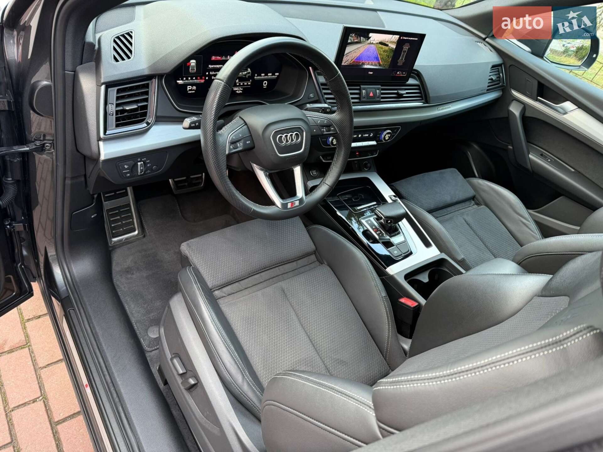 Audi Q5 2022 VIN WAUZZZFY8N2105943 фото оголошення 18 з 57