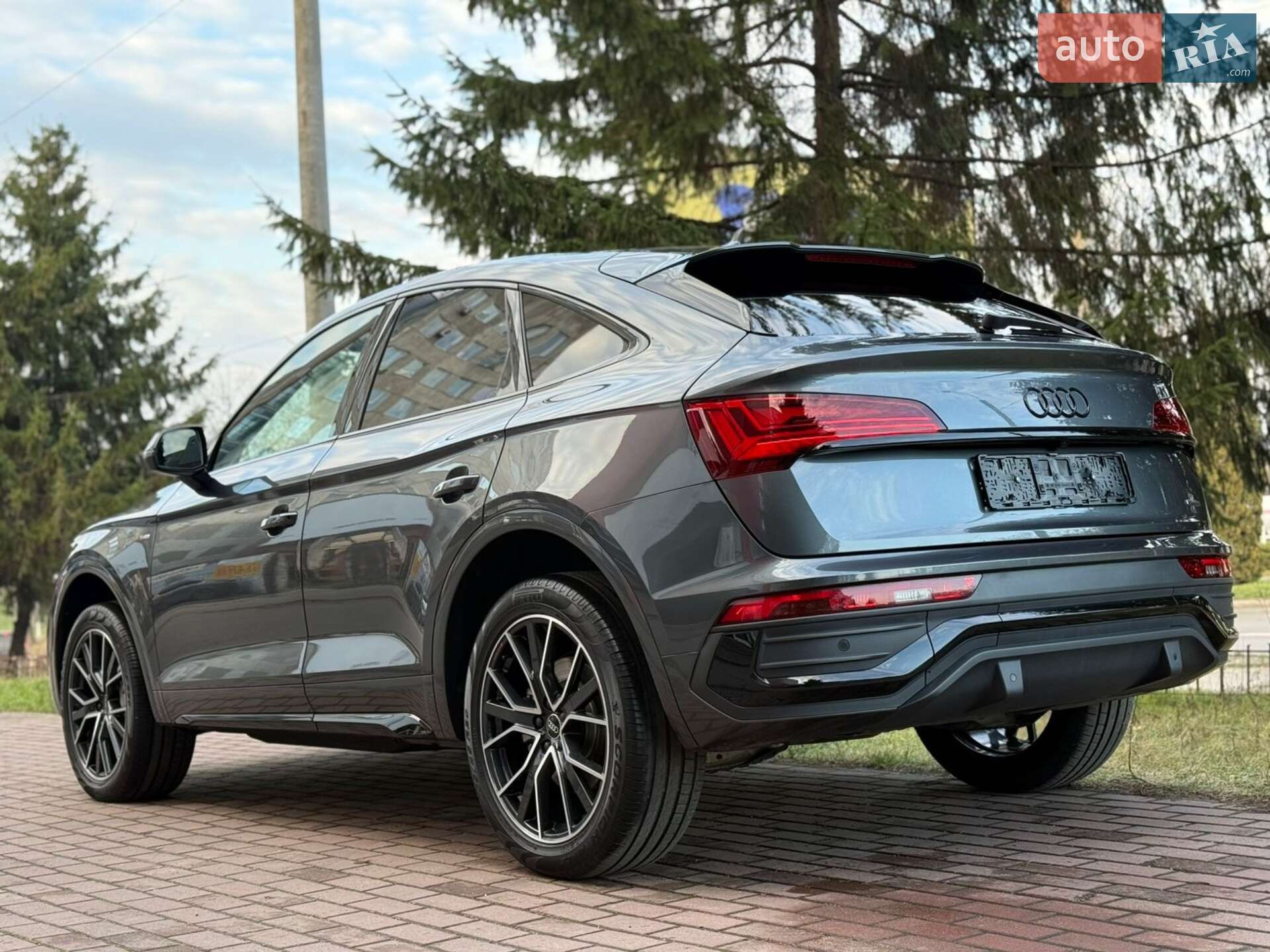 Audi Q5 2022 VIN WAUZZZFY8N2105943 фото оголошення 28 з 57