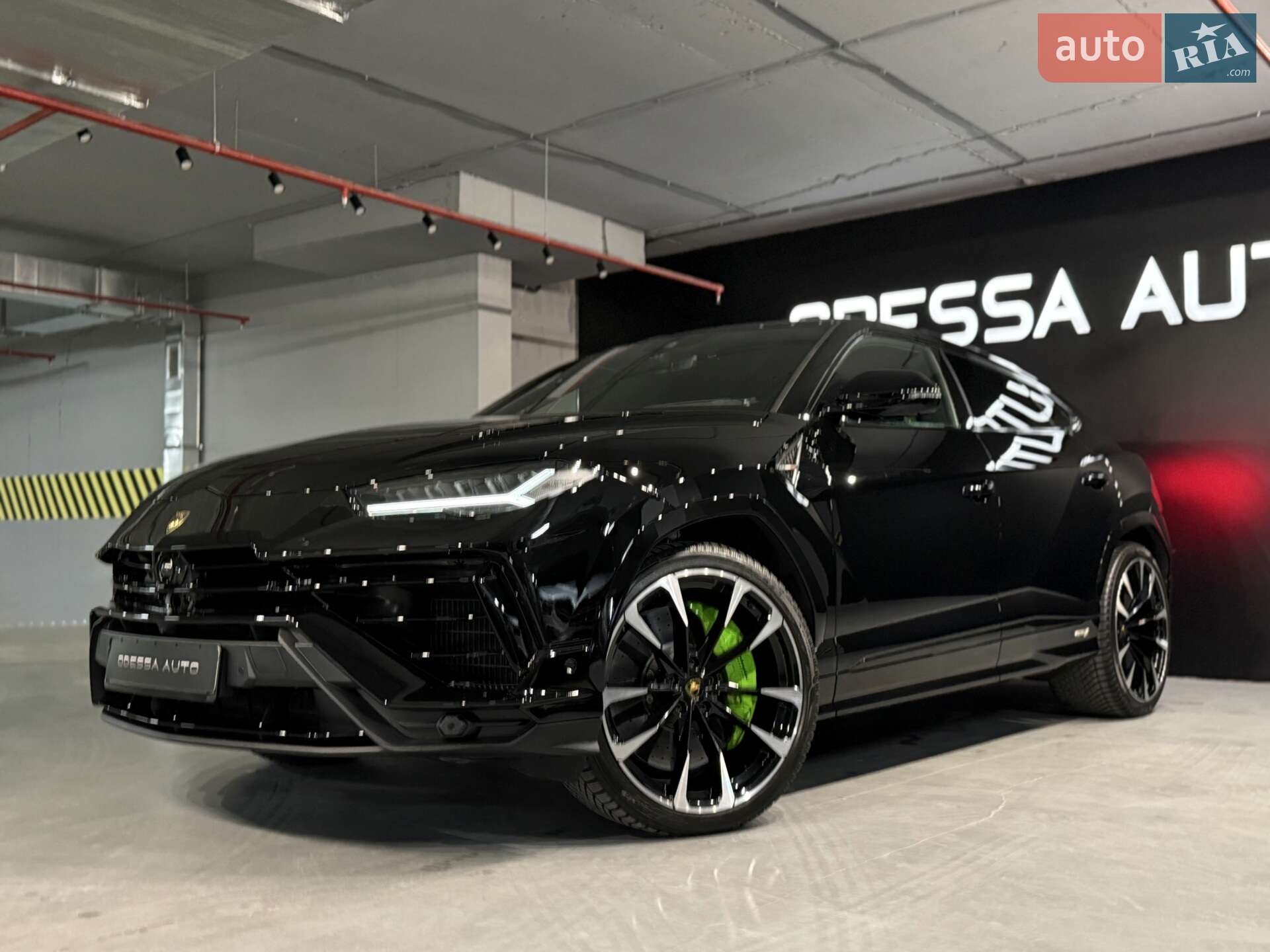 Lamborghini Urus 2023 VIN ZPBUB3ZL5PLA27321 фото оголошення 5 з 36