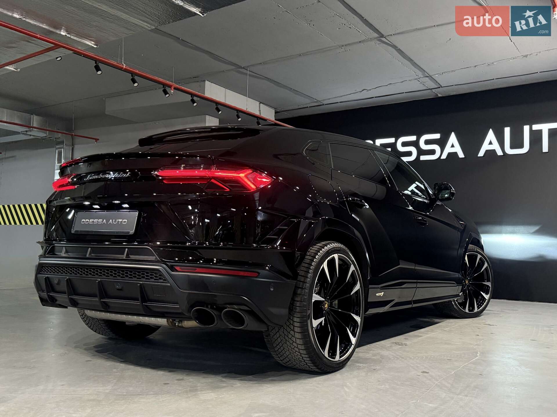 Lamborghini Urus 2023 VIN ZPBUB3ZL5PLA27321 фото оголошення 13 з 35