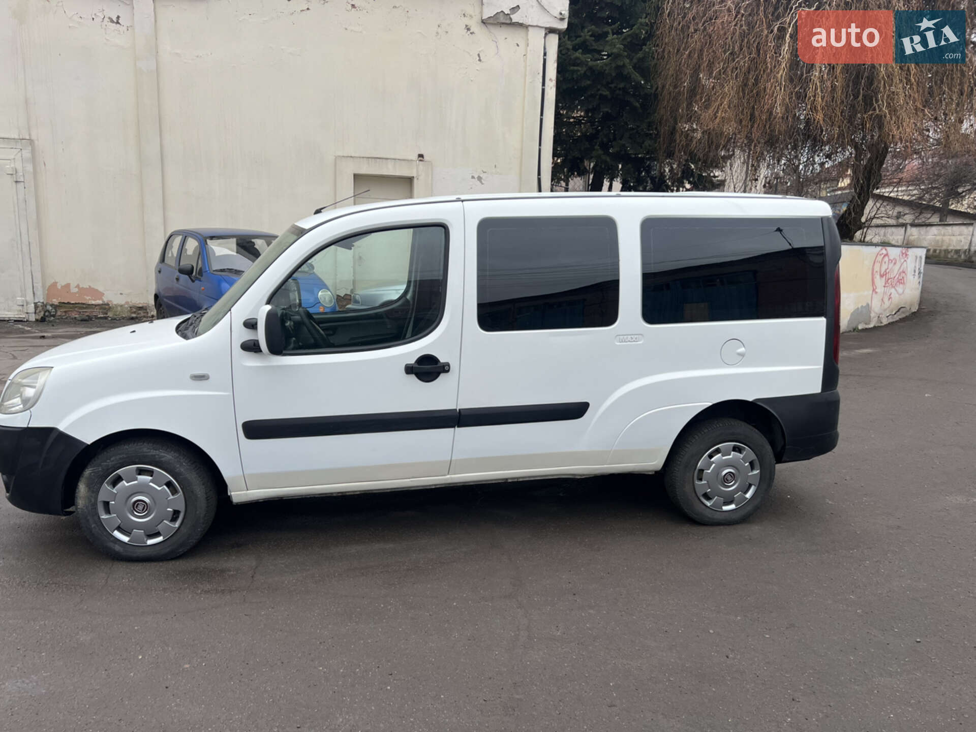 Fiat Doblo 2010 VIN ZFA22300005708901 фото оголошення 2 з 17