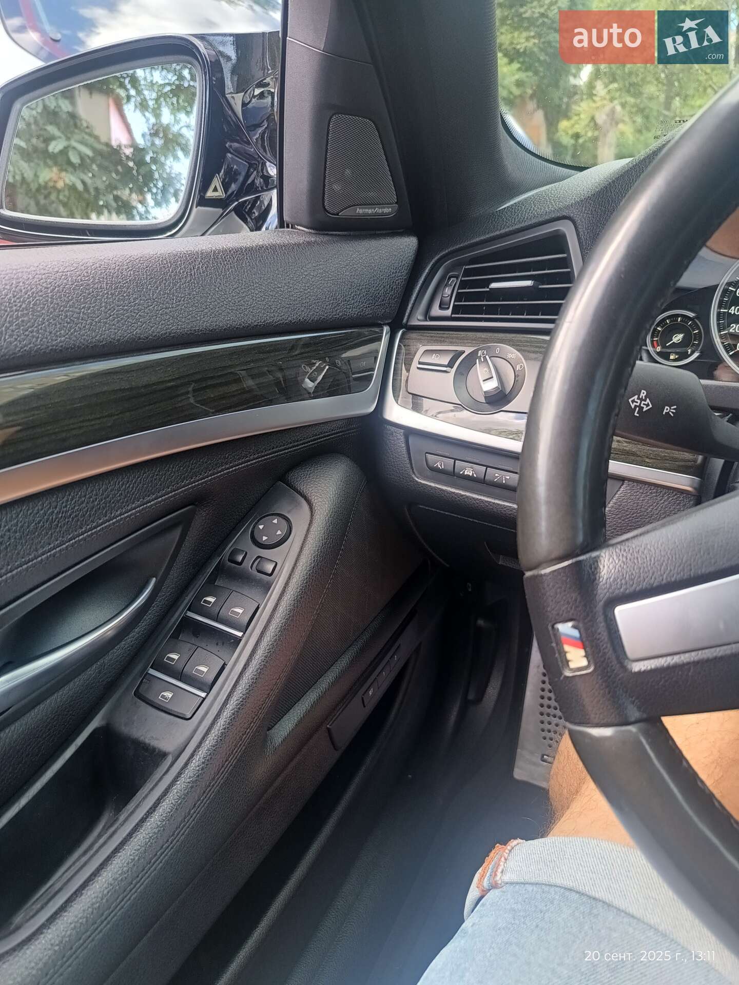 BMW 5 Series 2016 VIN WBAFV3C55GD687805 фото оголошення 37 з 75