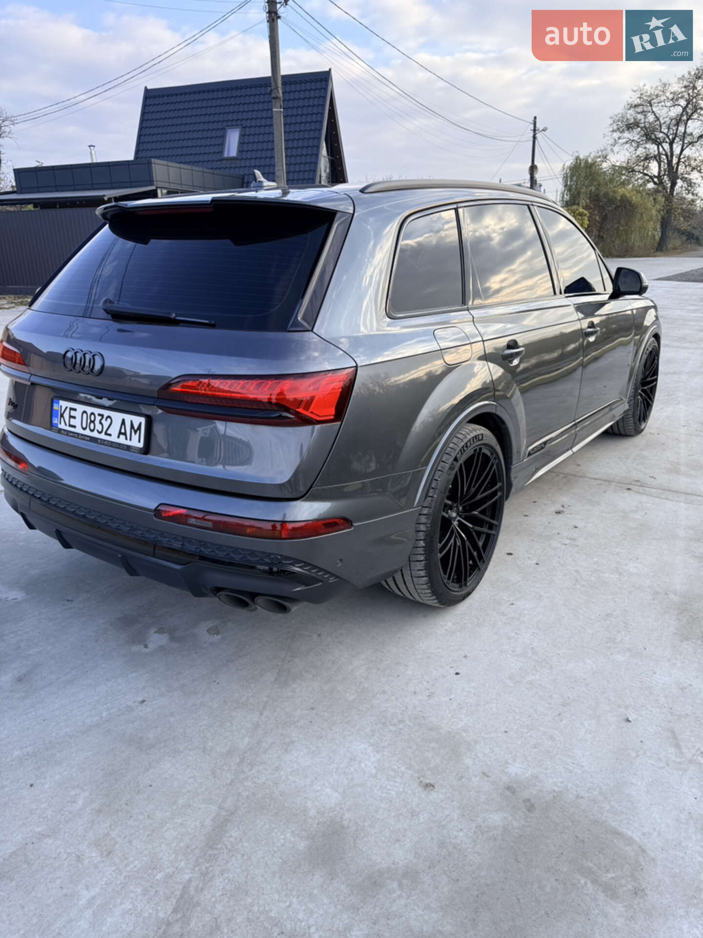 Audi SQ7 2024 VIN WAUZZZ4M9SD006239 фото оголошення 7 з 18