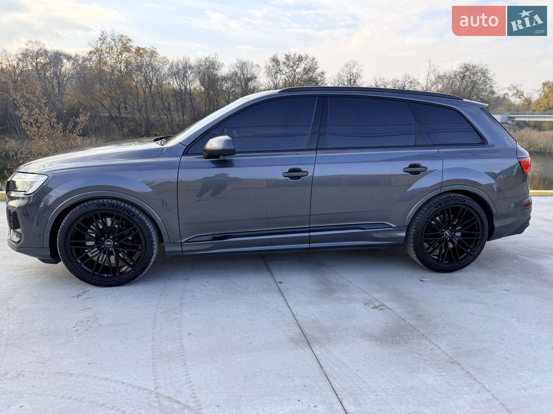 Audi SQ7 2024 VIN WAUZZZ4M9SD006239 фото оголошення 4 з 18