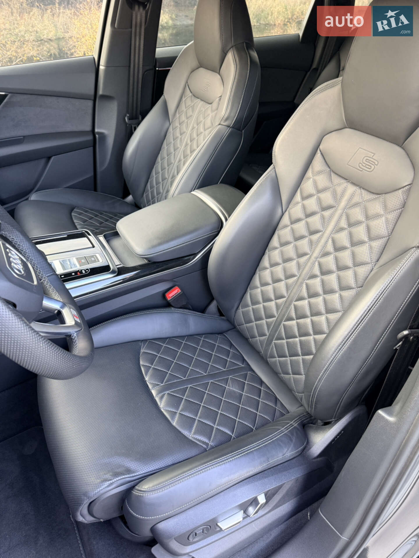 Audi SQ7 2024 VIN WAUZZZ4M9SD006239 фото оголошення 11 з 18