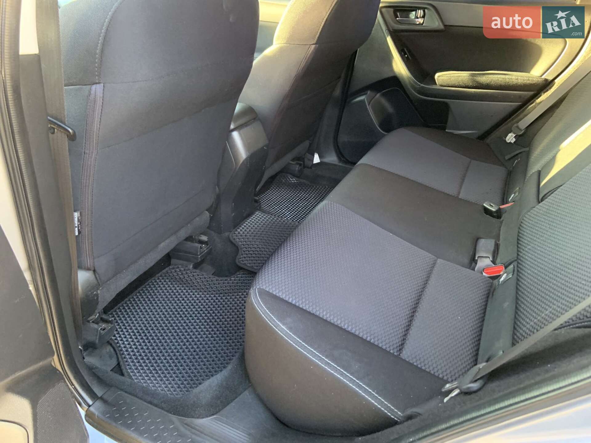 Subaru Forester 2015 VIN JF1SJDLY5FG225433 фото оголошення 13 з 35