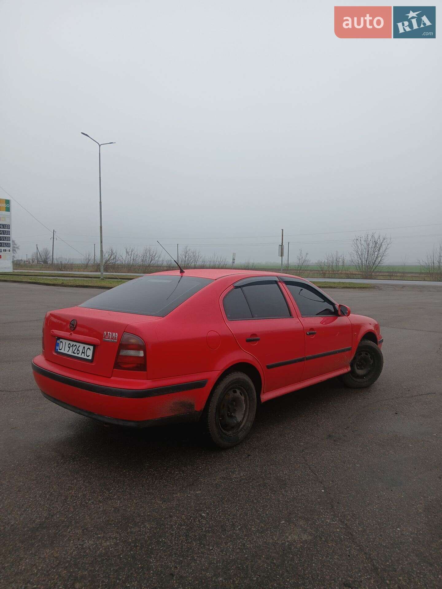 Skoda Octavia 1998 VIN TMBZZZ1U1W2040457 фото оголошення 4 з 7