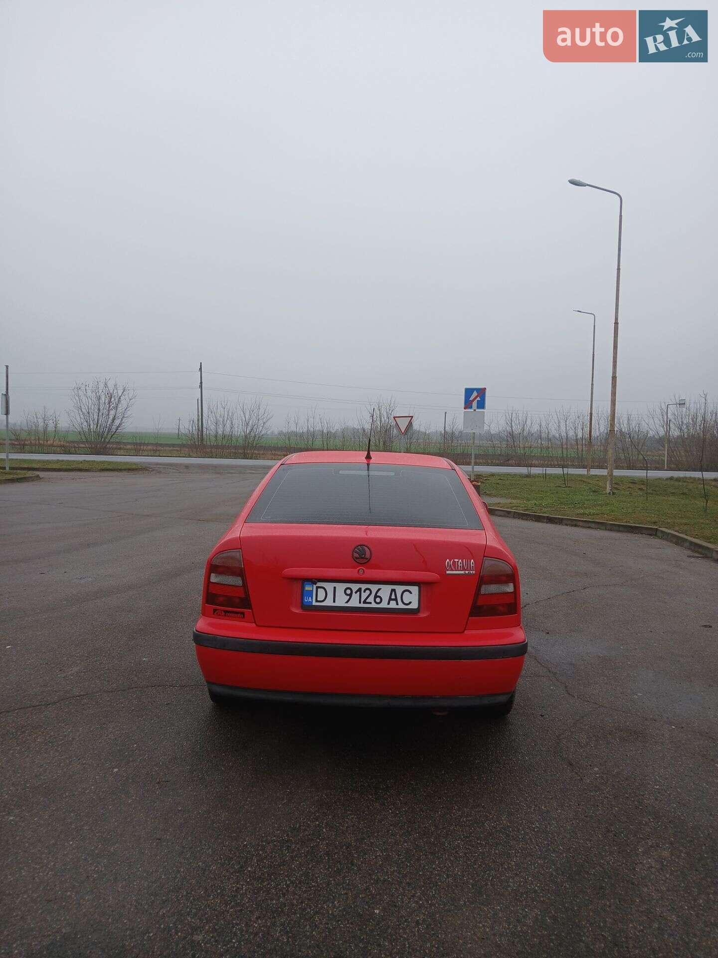 Skoda Octavia 1998 VIN TMBZZZ1U1W2040457 фото оголошення 5 з 7