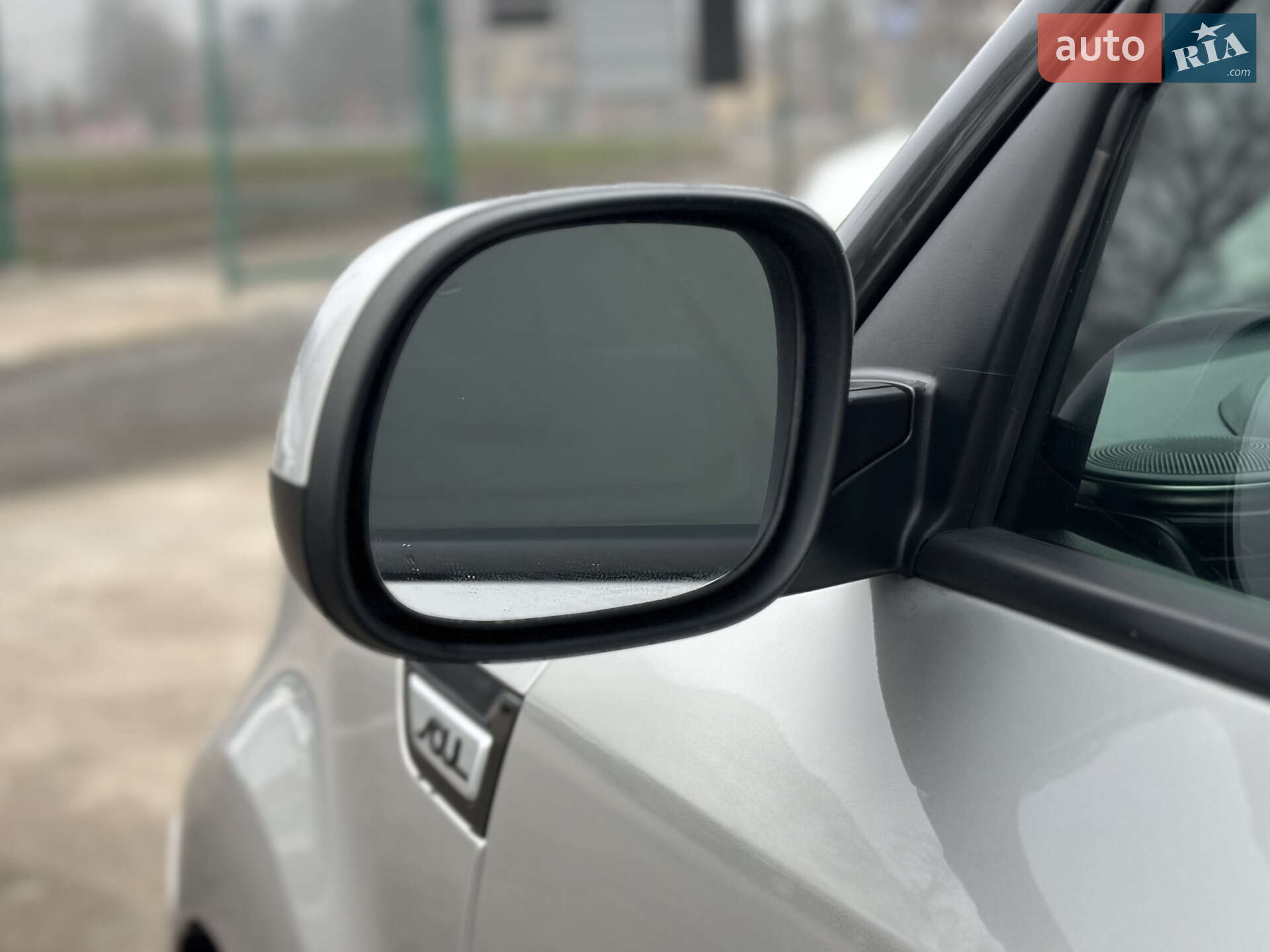 Kia Soul 2018 VIN KNDJN2A21K7661757 фото оголошення 20 з 48