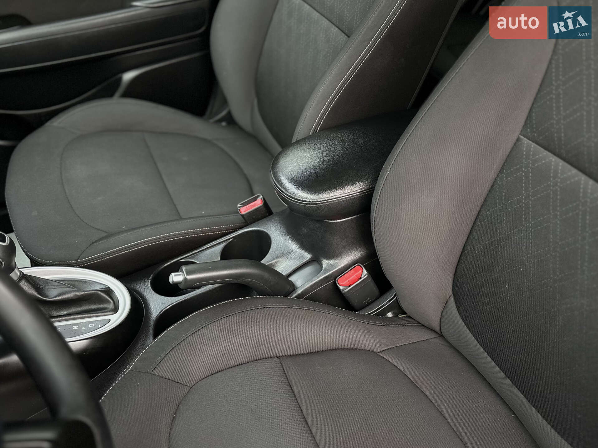 Kia Soul 2018 VIN KNDJN2A21K7661757 фото оголошення 41 з 48