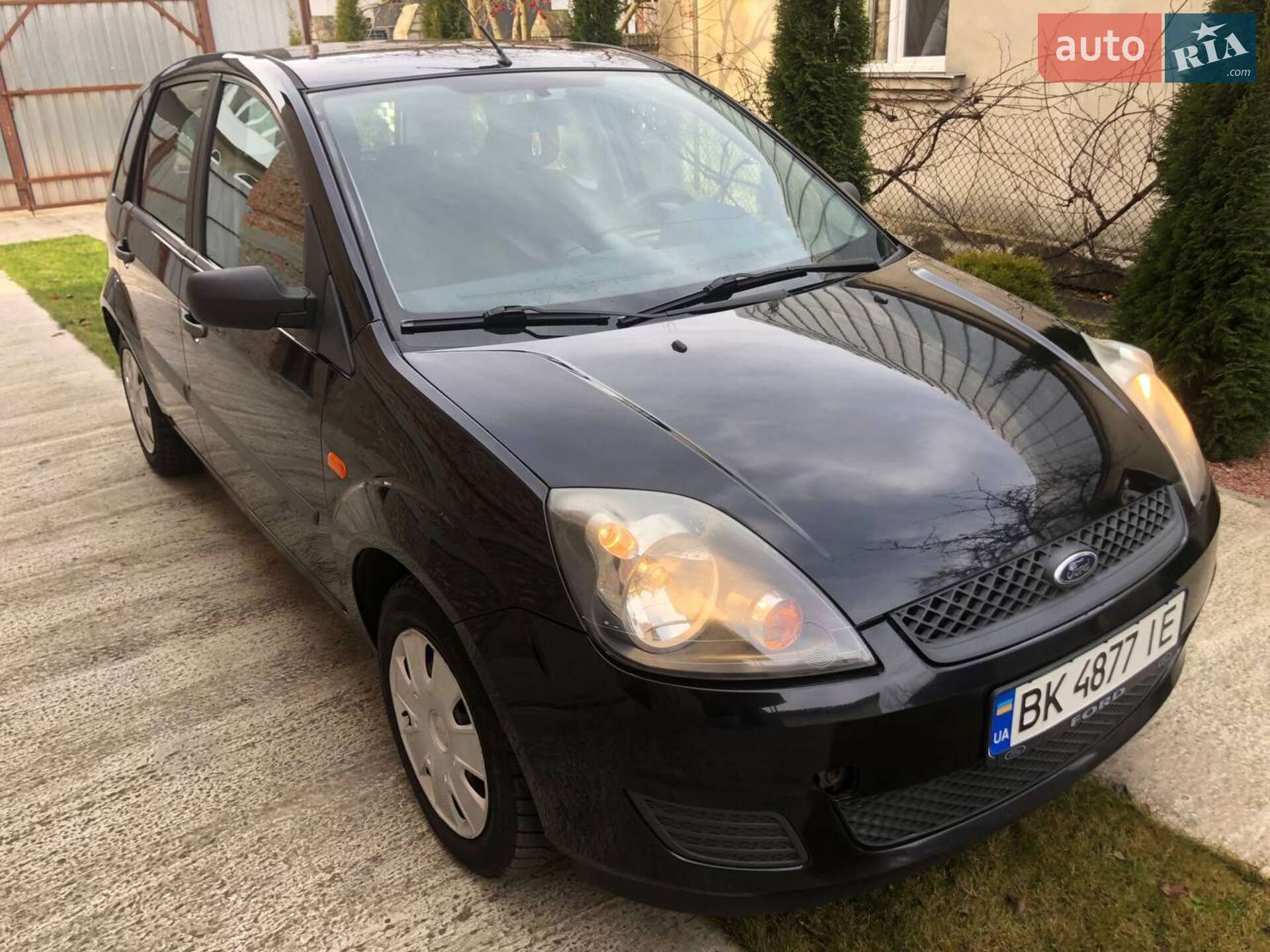 Ford Fiesta 2007 VIN WF0HXXGAJH7D17365 фото оголошення 2 з 19