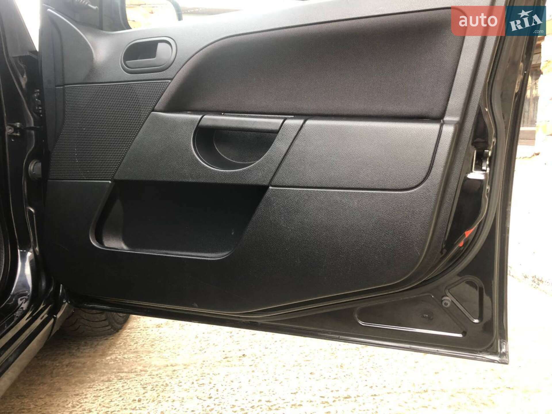 Ford Fiesta 2007 VIN WF0HXXGAJH7D17365 фото оголошення 10 з 19