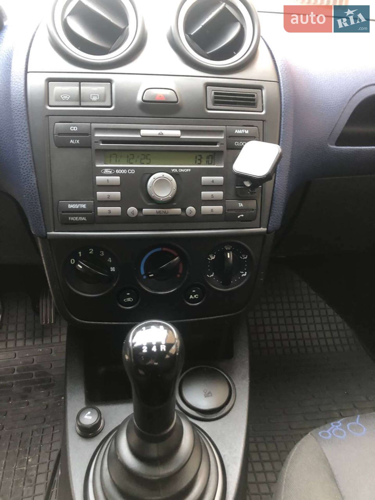 Ford Fiesta 2007 VIN WF0HXXGAJH7D17365 фото оголошення 16 з 19