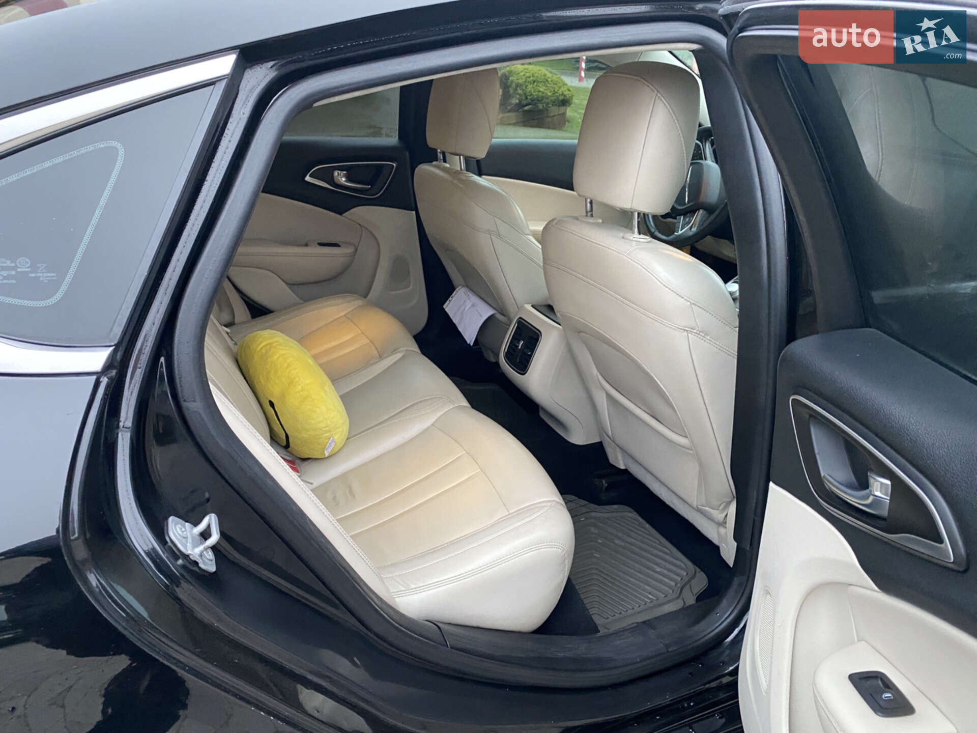 Chrysler 200 2014 VIN 1C3CCCCBXFN615187 фото оголошення 7 з 10