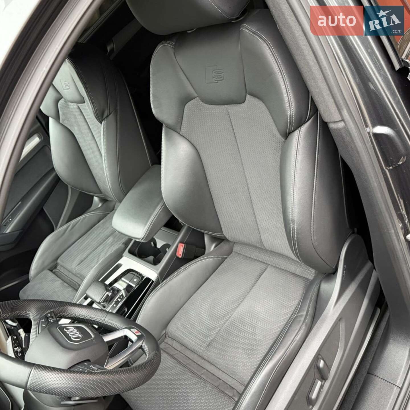 Audi Q5 2022 VIN WAUZZZFY8N2105943 фото оголошення 6 з 61