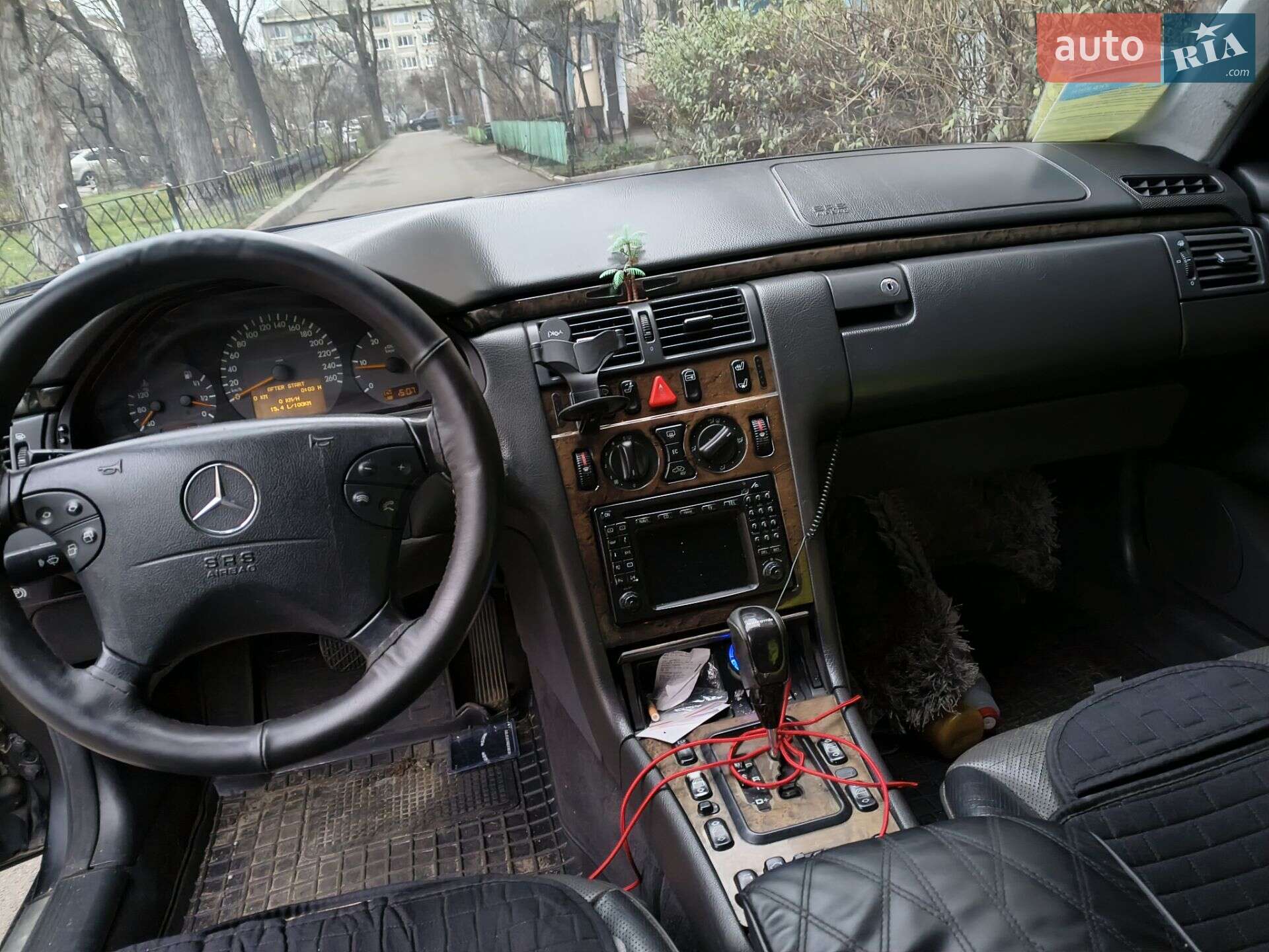 Mercedes-Benz E-Class 2001 VIN WDB2100261B411722 фото оголошення 2 з 22