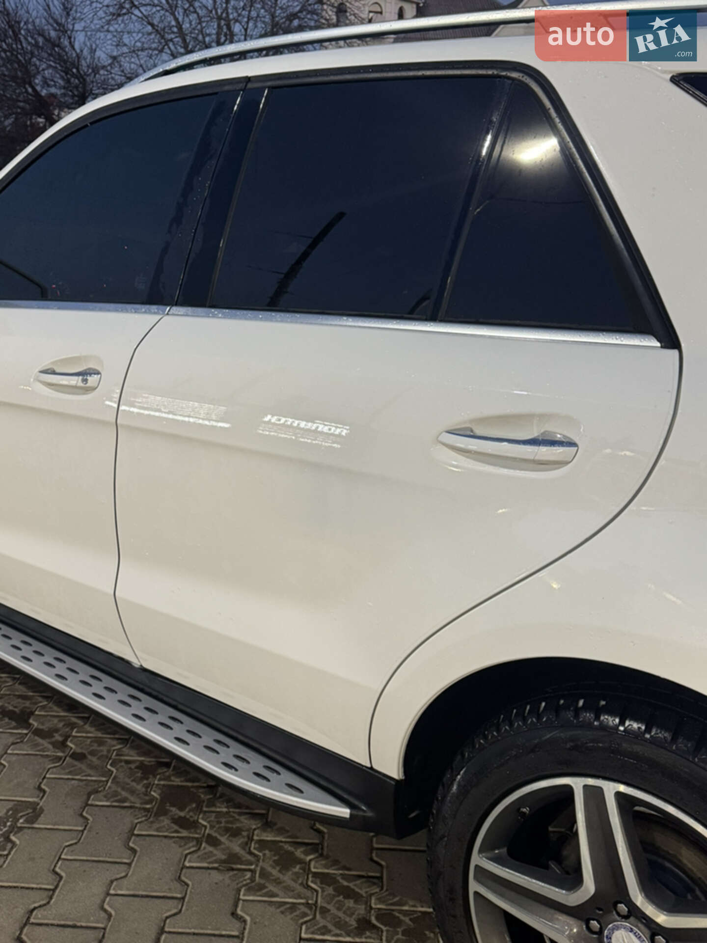 Mercedes-Benz GLE-Class 2016 VIN 4JGDA6DB7HA888566 фото оголошення 12 з 55
