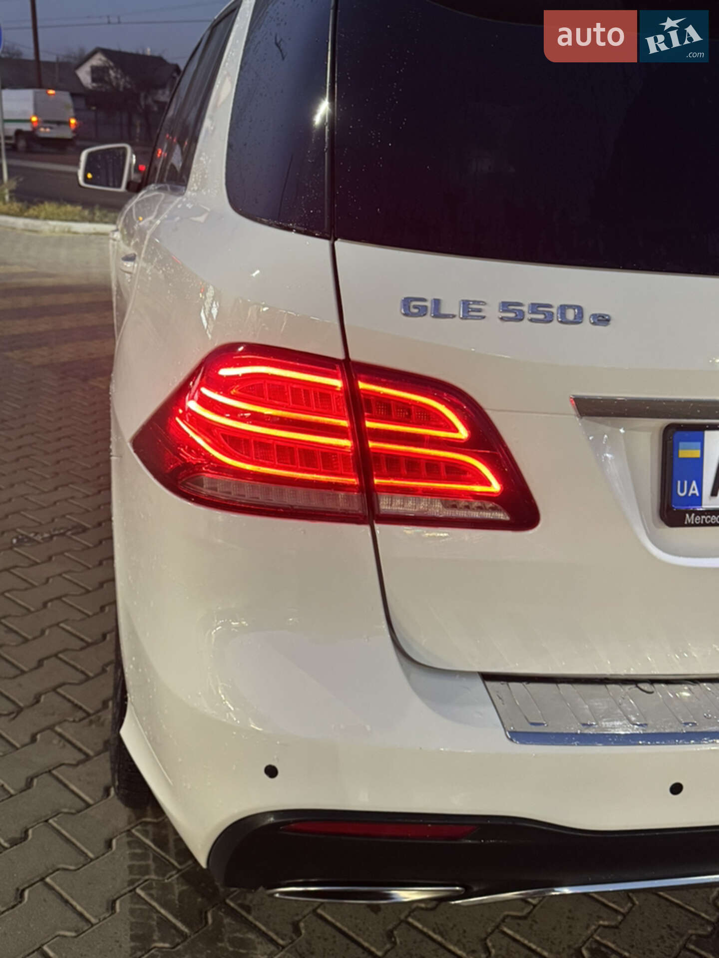 Mercedes-Benz GLE-Class 2016 VIN 4JGDA6DB7HA888566 фото оголошення 50 з 55